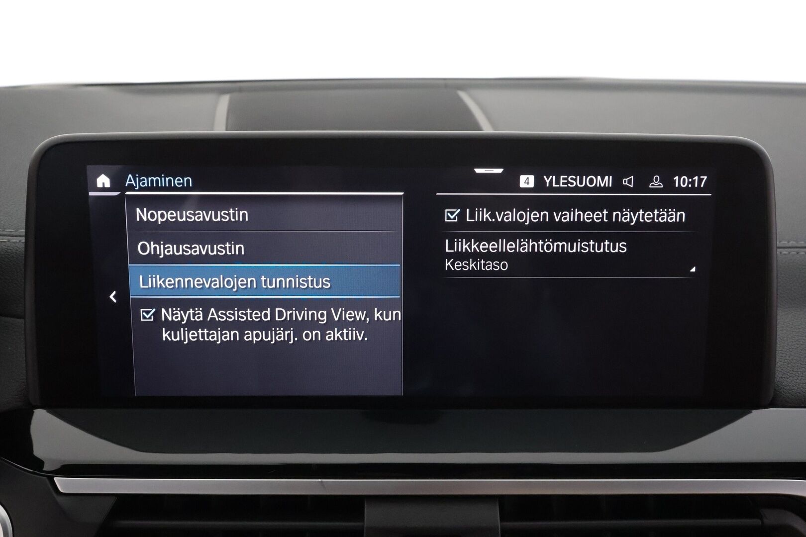 BMW iX3 2021 G08 Charged Plus * ACC / HUD / 360° / Adapt.LED / Panorama / Muistipenkki / Koukku / H&K / Comfort Access / Ruskeat nahat * - SoH 95,3% / Suomi-auto / Kahdet renkaat aluvanteilla / Merkkihuollettu / Supervarusteet