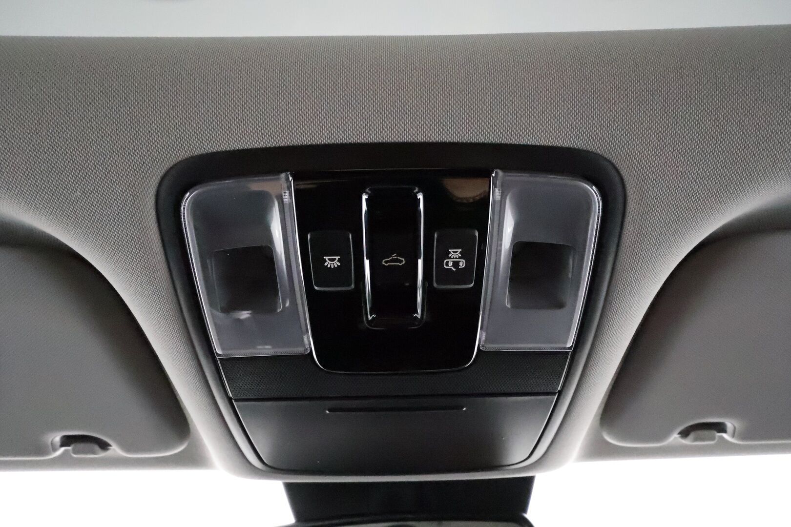 Kia Ceed 2021 1,6 GDI Plug-In Hybrid EX SW DCT** Facelift / Muistipenkki / P.kamera / Tuuletetut istuimet / Keyless / Apple&Android - Merkkihuollot / Nahkasisusta / Navi / Lohkolämmitin