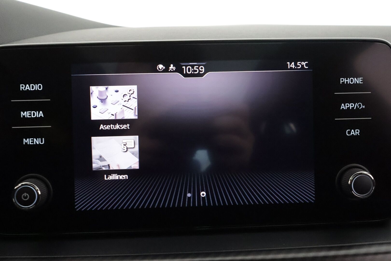 Skoda Scala 2021 1,5 TSI Monte Carlo DSG Autom. - | ACC | Kaistavahti | LED | Webasto | Keyless | P.Kamera | Lasikatto | Sähköpenkki | Lämmitettävä ohjauspyörä | Kahdet renkaat | 1.om Suomi-auto | Merkkihuollot |