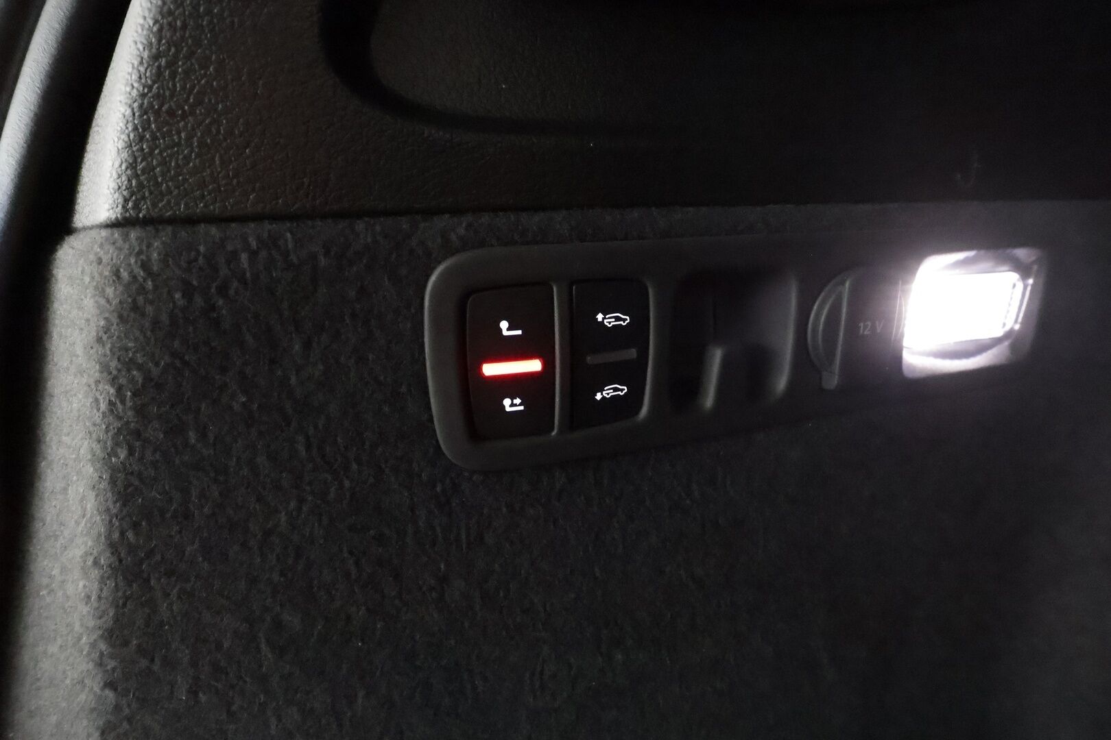 Audi Q7 2021 Business S line 60 TFSI e quattro **Adapt. vakkari / Ilma-alusta / Matrix LED / Sporttipenkit / P.kamera / Koukku** - Black Optic - paketti / 1-om. Suomi-auto / Merkkihuollettu - HULLUT JOULUT KORKOTARJOUS 2,49% 