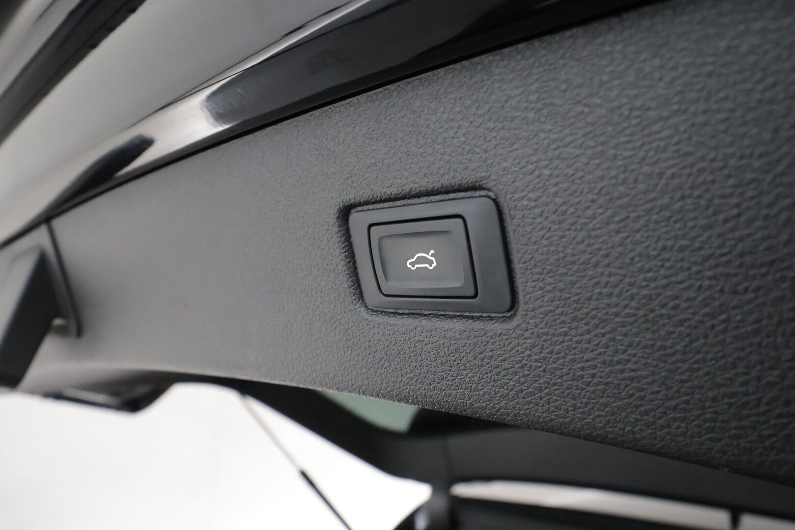 Audi Q7 2021 Business S line 60 TFSI e quattro **Adapt. vakkari / Ilma-alusta / Matrix LED / Sporttipenkit / P.kamera / Koukku** - Black Optic - paketti / 1-om. Suomi-auto / Merkkihuollettu