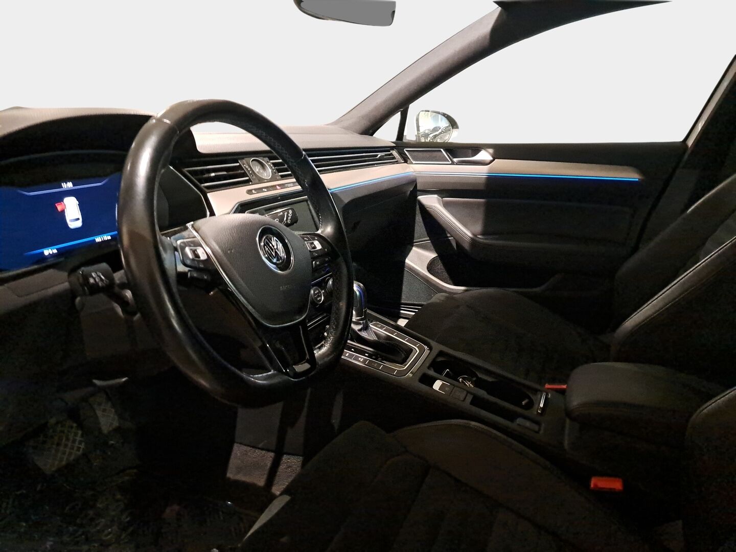 Volkswagen Passat 2017 9.9 kWh GTE Plug-in Hybrid 115 kW *Acc / 360° Kamera /  S. Koukku / Digimittaristo / Kaukovaloautomatiikka* - Jakopään hihna juuri vaihdettu! / Siisti kuntoinen! - Osta nyt, maksa vasta ensi vuonna