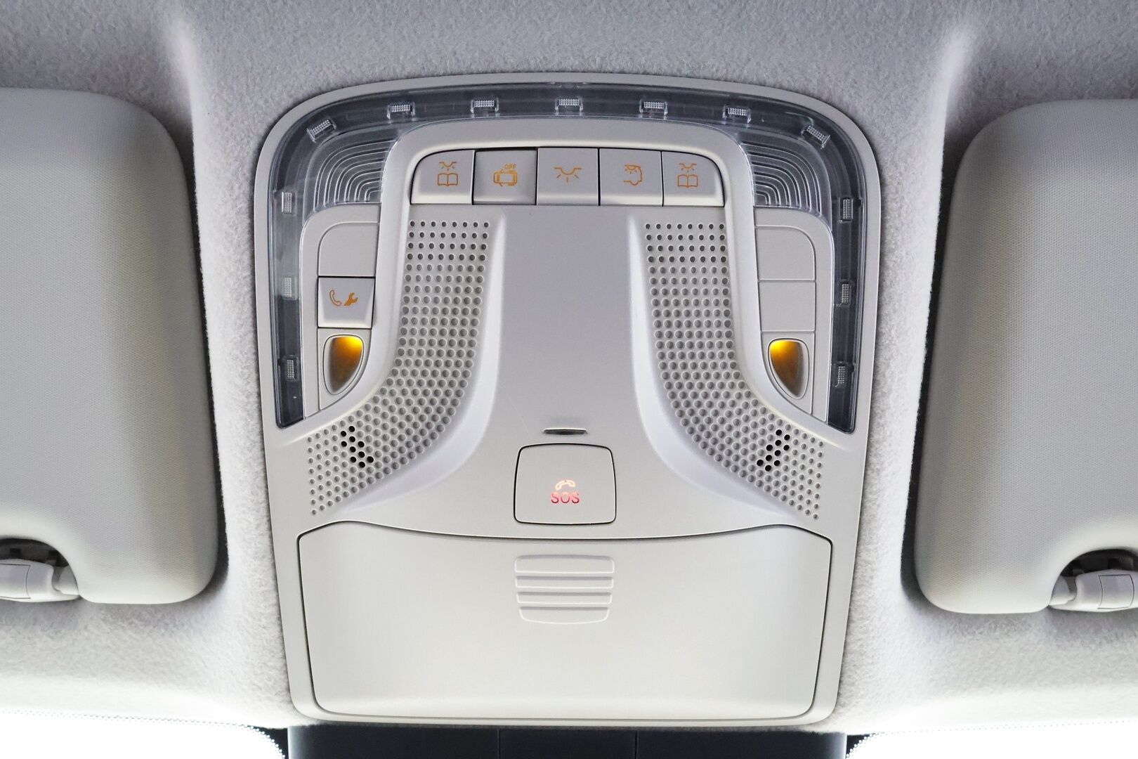 Mercedes-Benz Vito 2022 110CDI FWD-3,05/32K keskipitkä A2 * Vakkari / Webasto / P-Kamera / Vetokoukku / Apple&Android * - Suomi-auto / Kahdet Renkaat - HULLUT AVAJAISHULINAT KORKOTARJOUS 3,29 %