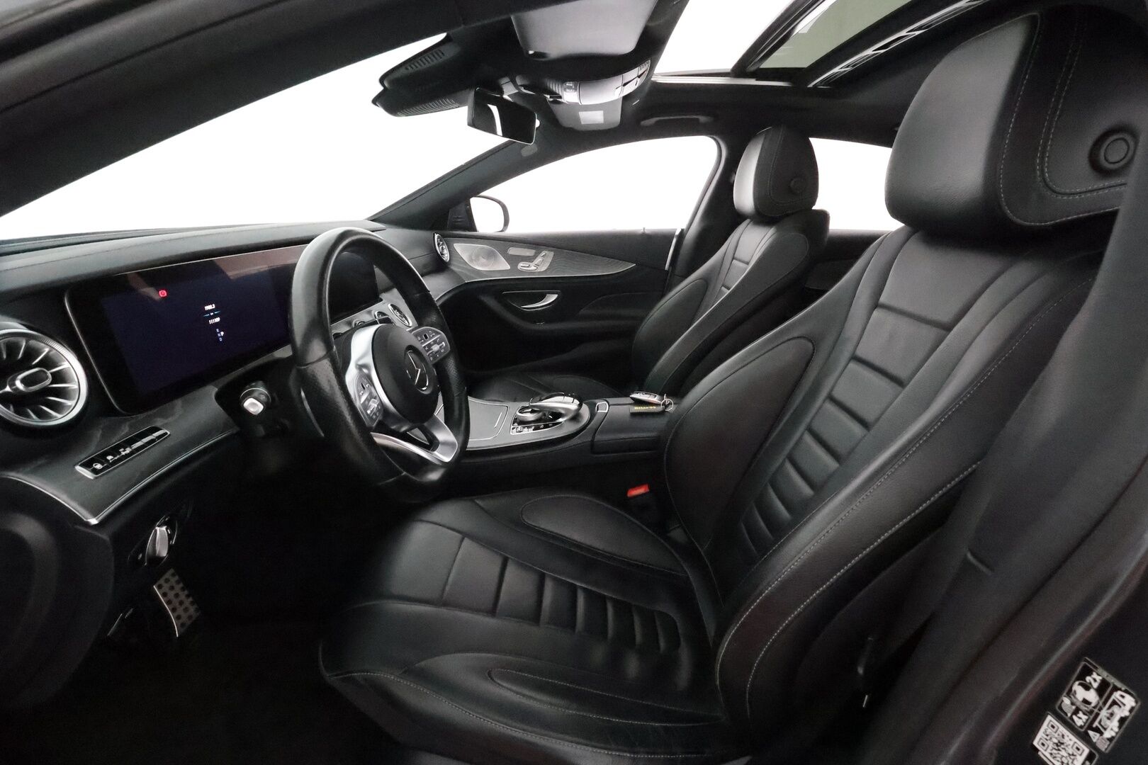 Mercedes-Benz CLS 2018 350 d 4Matic **Burmester / Multibeam LED / Ilma-alusta / 360 kamera / Muistipenkit / Sporttinahat / Lasikatto** - 3,99 % KORKOTARJOUS TÄHÄN AUTOON - 