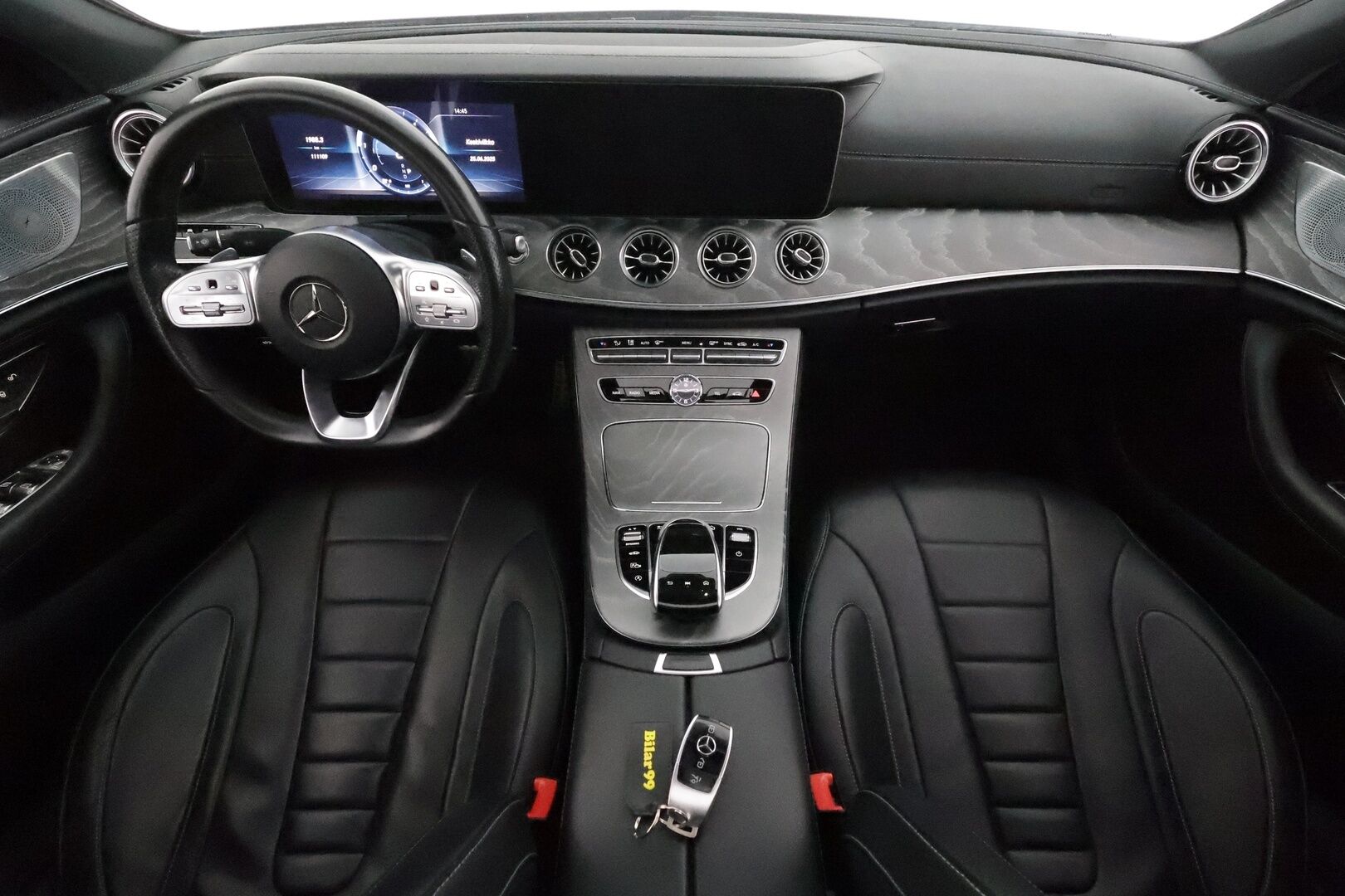 Mercedes-Benz CLS 2018 350 d 4Matic **Burmester / Multibeam LED / Ilma-alusta / 360 kamera / Muistipenkit / Sporttinahat / Lasikatto** - 3,99 % KORKOTARJOUS TÄHÄN AUTOON - 