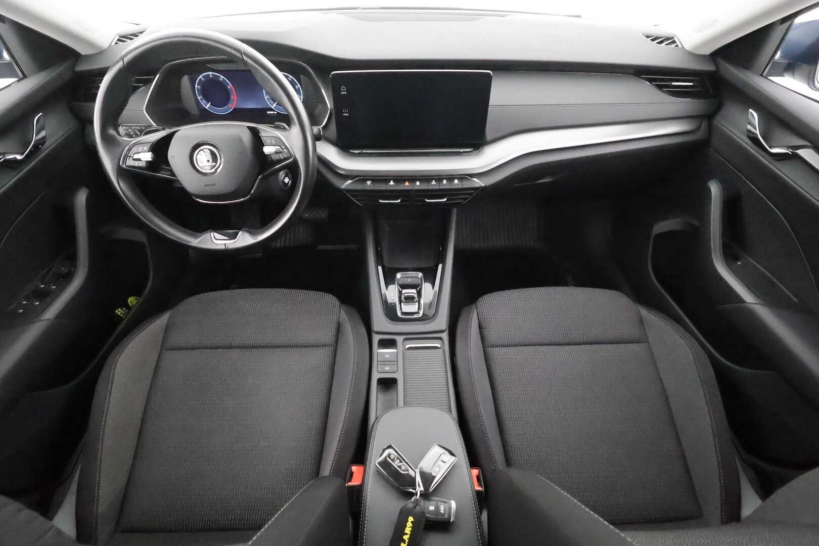 Skoda Octavia 2021 Combi 1,0 TSI Ambition eTEC DSG * Webasto / LED / P.Tutkat / Vakkari / Kaistavahti / Keyless * - 1-om Suomi-auto / Merkkihuollot / Kahdet renkaat aluvanteilla