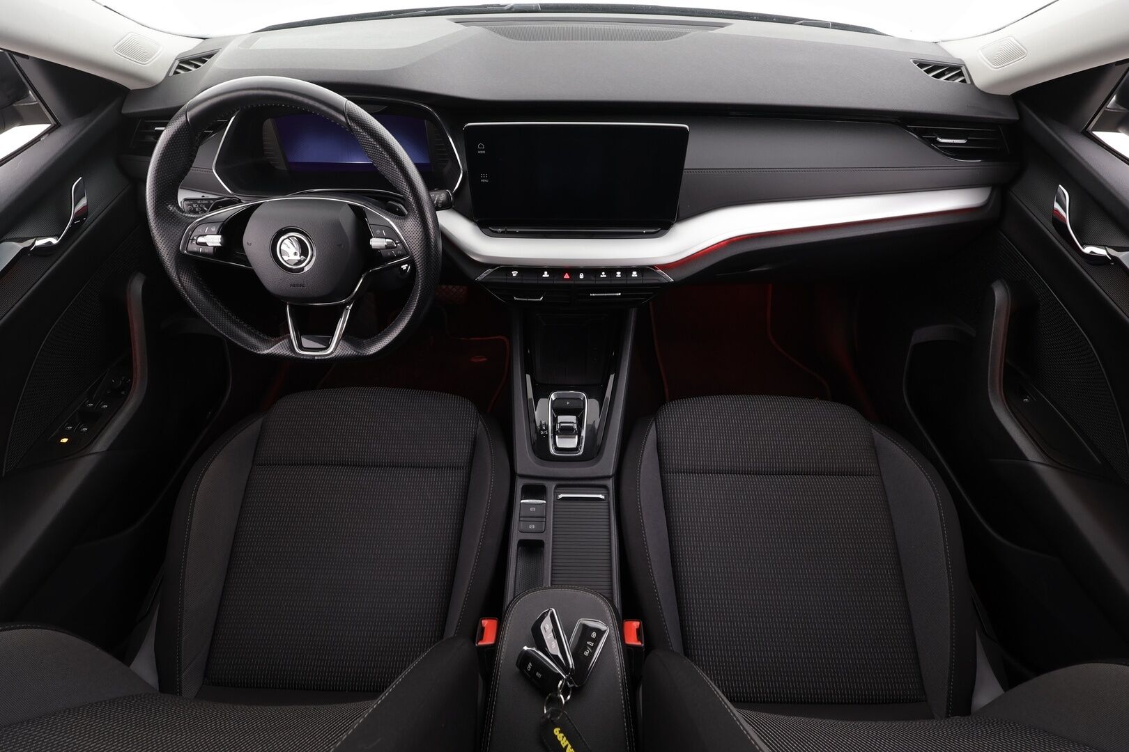 Skoda Octavia 2021 Combi 1,5 TSI Ambition eTEC DSG * LED / P.tutkat / Navi / Kaistavahti / Digimittaristo / Keyless * - Webasto / Koukku / Suomi-auto / Merkkihuollot / Kahdet renkaat aluvanteilla