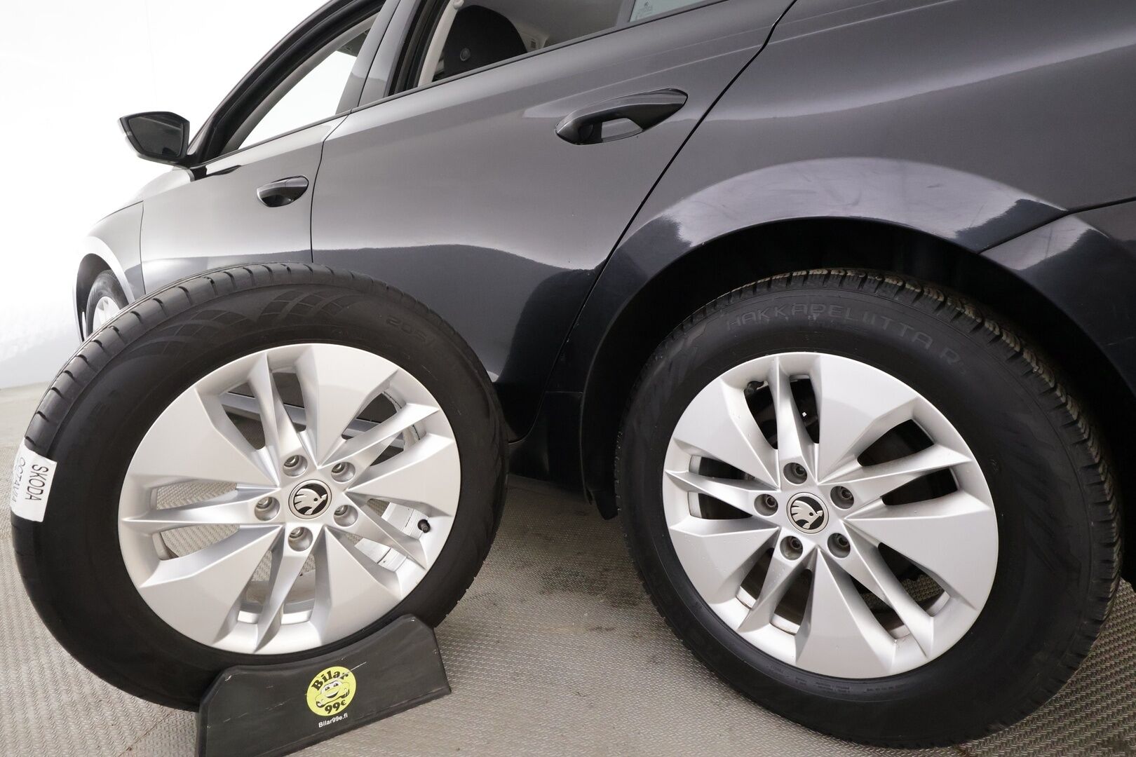 Skoda Octavia 2021 Combi 1,5 TSI Ambition eTEC DSG * LED / P.tutkat / Navi / Kaistavahti / Digimittaristo / Keyless * - Webasto / Koukku / Suomi-auto / Merkkihuollot / Kahdet renkaat aluvanteilla