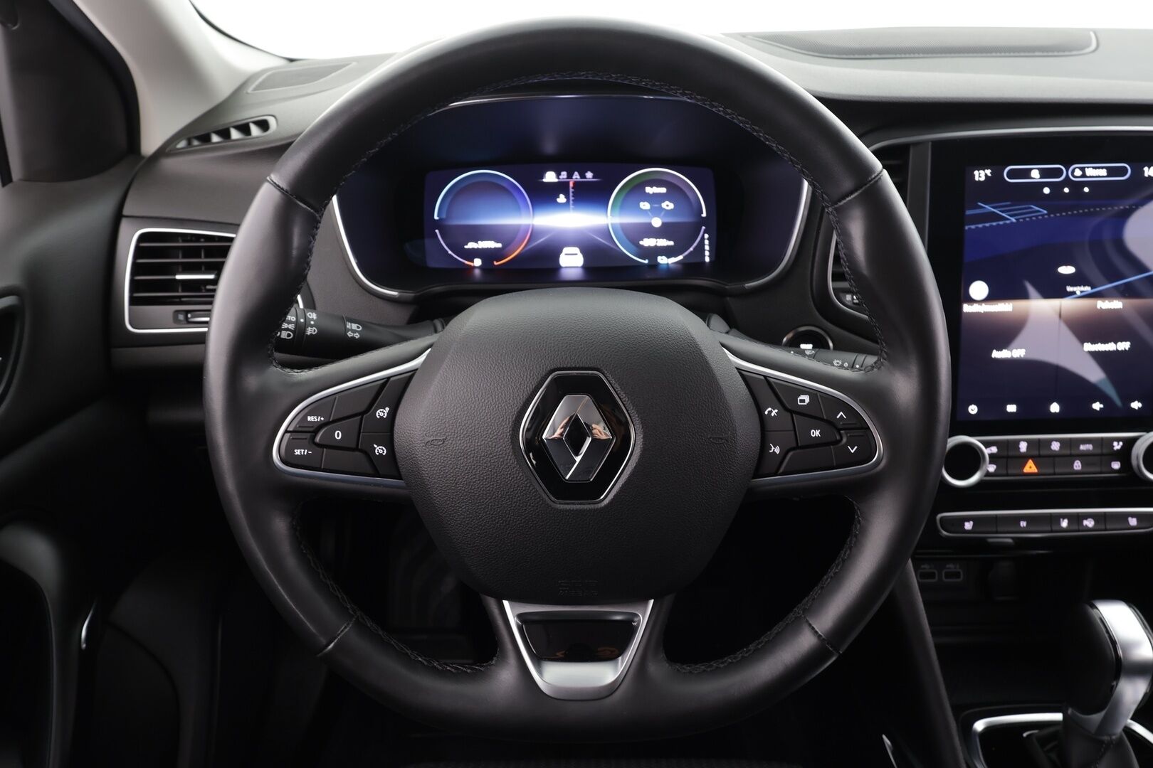 Renault Megane 2021 Sport Tourer E-TECH Plug-in hybrid Intens * Digimittaristo / LED / P.Kamera / Navi / Kaistavahti / Keyless * - HUD / Suomi-auto / Kahdet renkaat / Merkkihuollot - HULLUT AVAJAISHULINAT KORKOTARJOUS 3,29 %