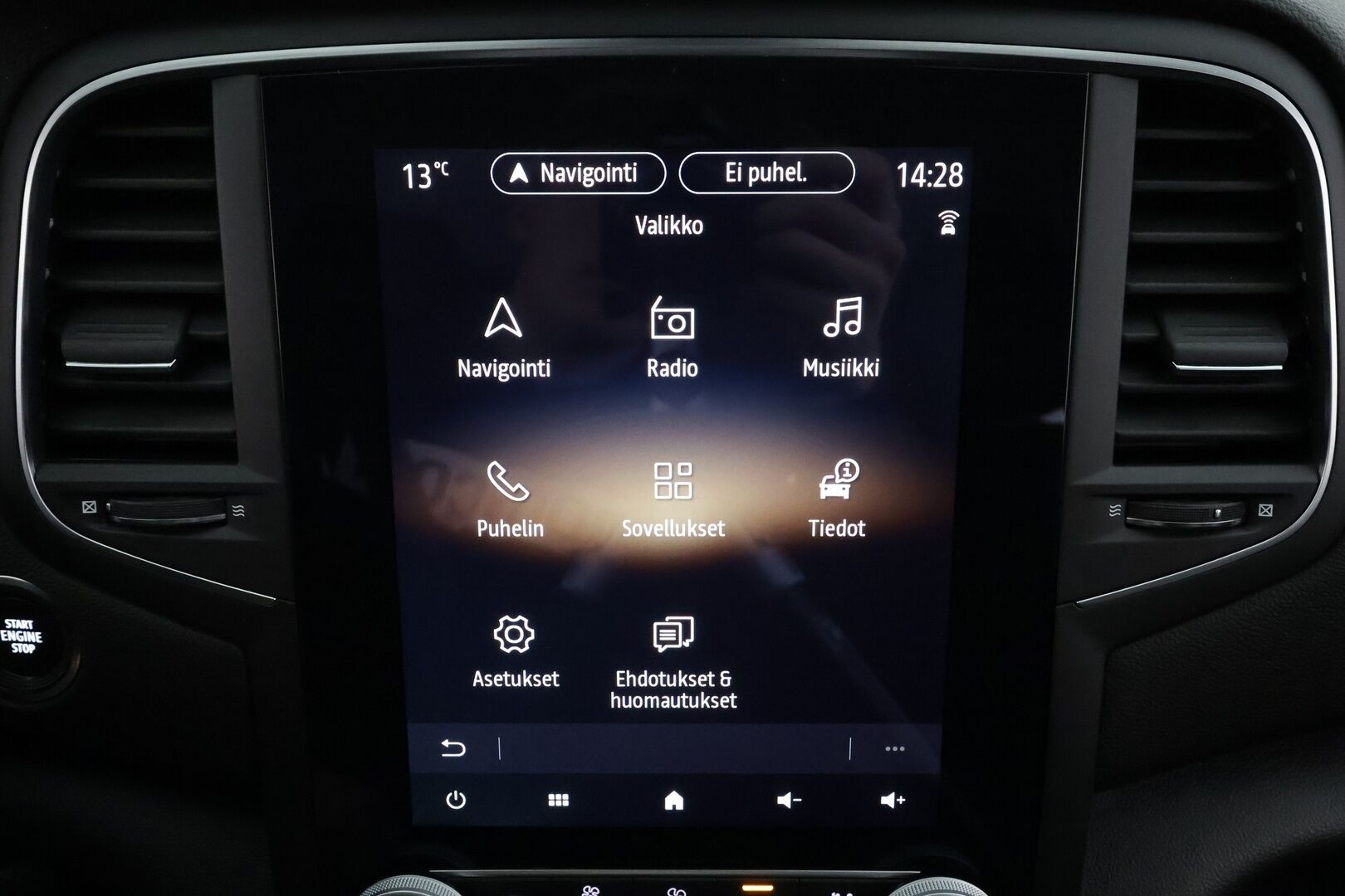 Renault Megane 2021 Sport Tourer E-TECH Plug-in hybrid Intens * Digimittaristo / LED / P.Kamera / Navi / Kaistavahti / Keyless * - HUD / Suomi-auto / Kahdet renkaat / Merkkihuollot - HULLUT AVAJAISHULINAT KORKOTARJOUS 3,29 %