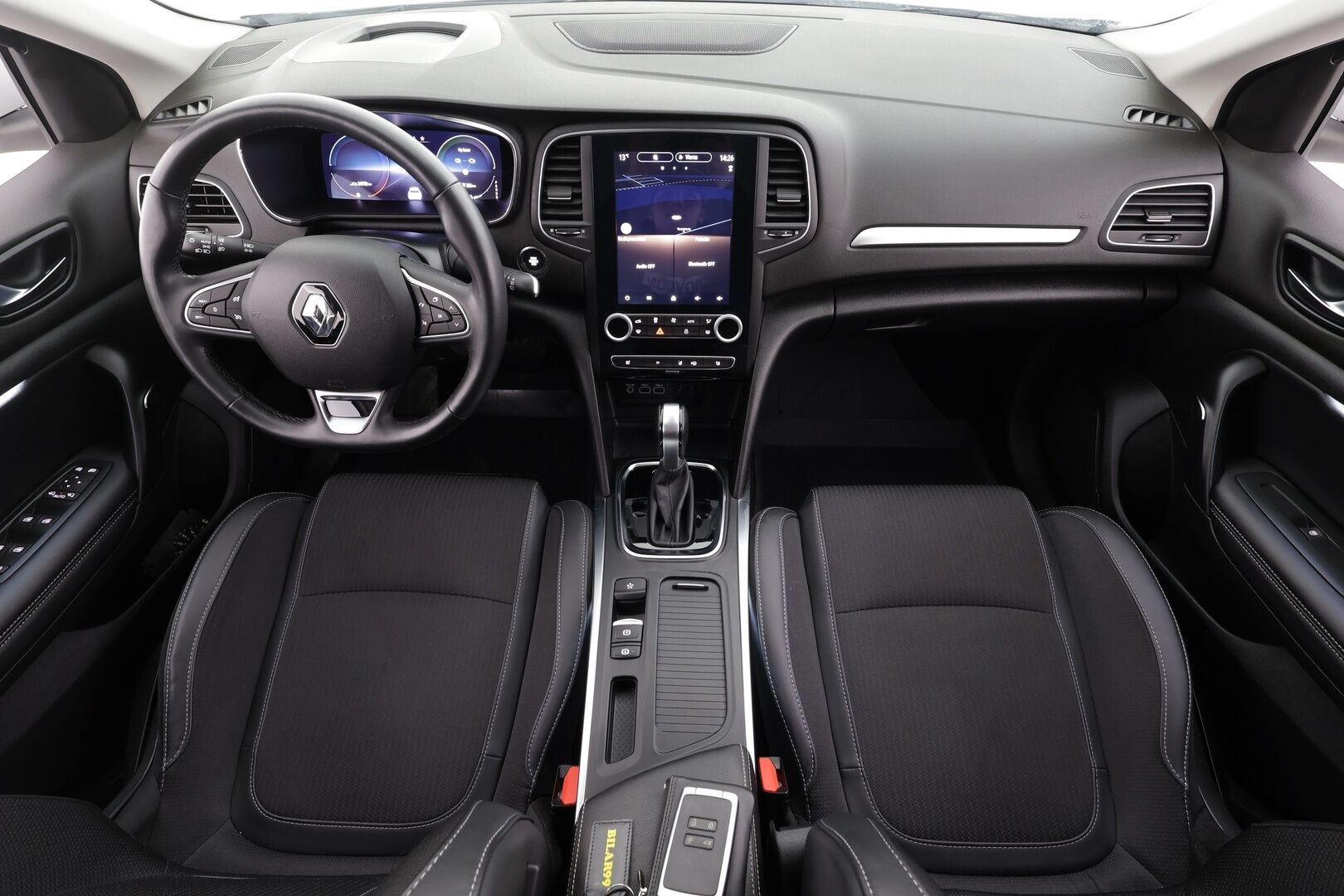 Renault Megane 2021 Sport Tourer E-TECH Plug-in hybrid Intens * Digimittaristo / LED / P.Kamera / Navi / Kaistavahti / Keyless * - HUD / Suomi-auto / Kahdet renkaat / Merkkihuollot - HULLUT AVAJAISHULINAT KORKOTARJOUS 3,29 %