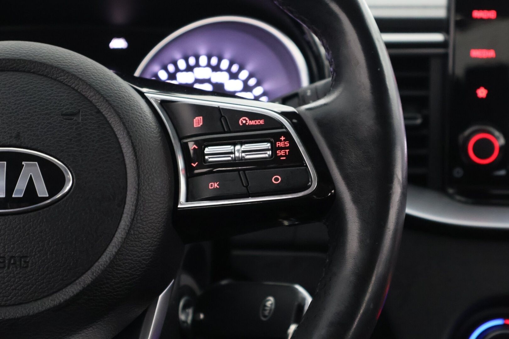 Kia Ceed 2022 1,0 T-GDI Mild-Hybrid 120hv EX SW DCT / Lämpöratti / Kaistavahti / P.kamera / CarPlay - 1- omisteinen Suomi-Auto / Erinomaisesti Huollettu!