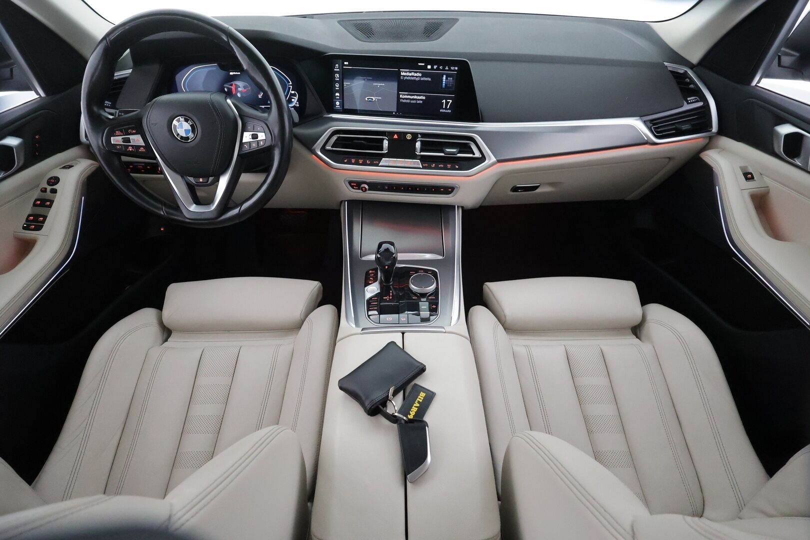 BMW X5 2021 G05 xDrive45e A Charged Edition - | ACC | Koukku | HUD | DAP | 360° | Muistipenkki | Ilma-Alusta | Sporttinahat | HiFi | Adapt. LED | Comfort Access | Ambient Light | Suomiauto |   