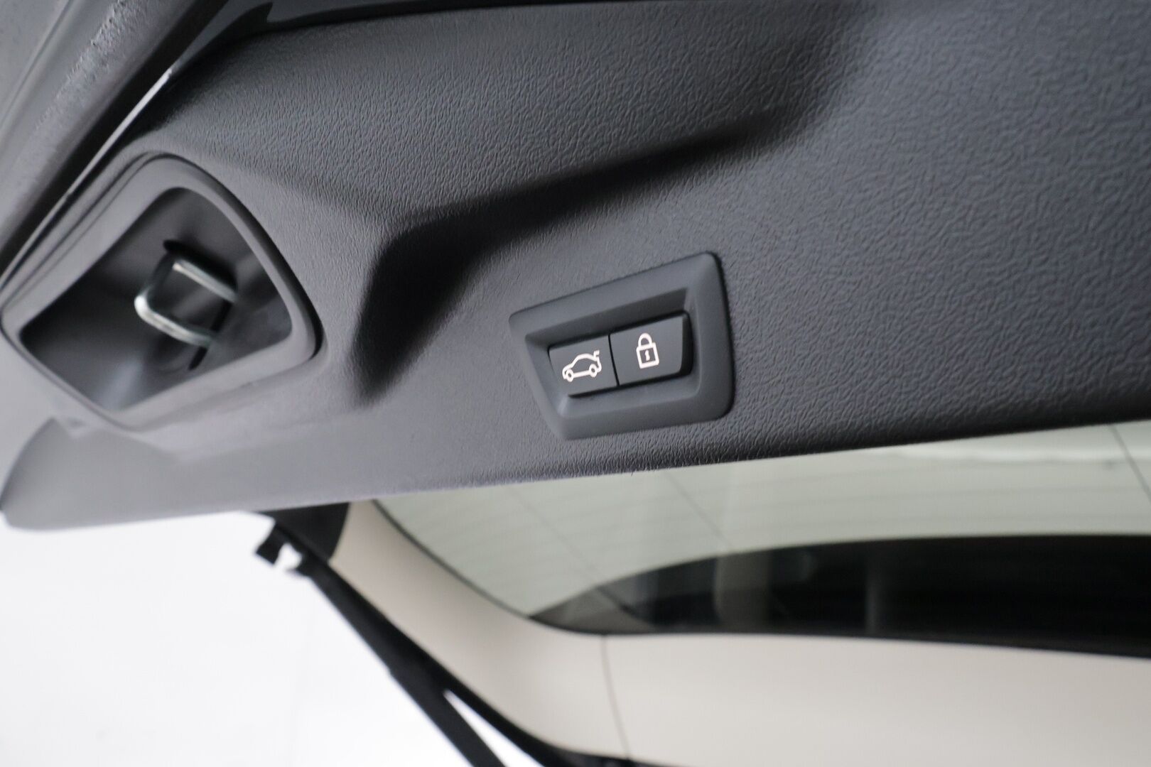 BMW X5 2021 G05 xDrive45e A Charged Edition - | ACC | Koukku | HUD | DAP | 360° | Muistipenkki | Ilma-Alusta | Sporttinahat | HiFi | Adapt. LED | Comfort Access | Ambient Light | Suomiauto |   