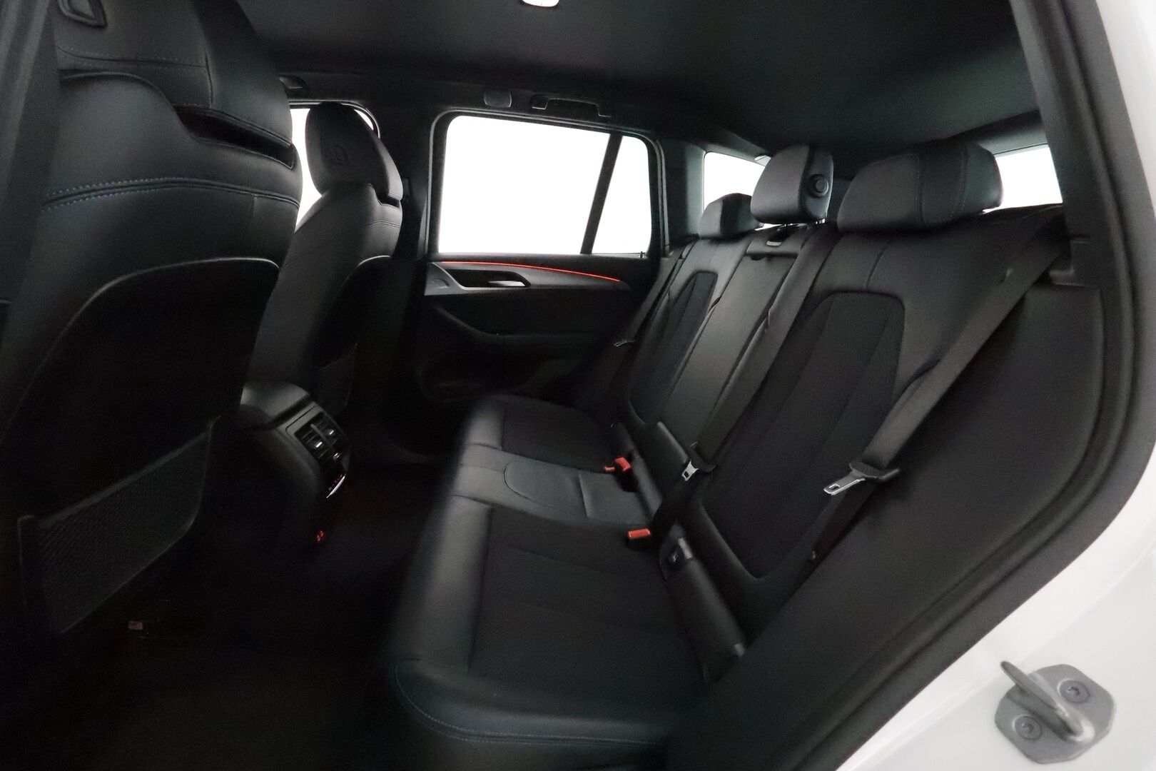 BMW X3 2021 G01 xDrive 30e A Charged Edition M Sport **Hifit / Vakkari / P.tutkat / Sporttiset puolinahat / Digimittaristo / LED** - 1.Om Suomi-auto / Kahdet renkaat aluvanteilla / Hieno kuntoinen - HULLU BLACKWEEK KORKOTARJOUS 2,49%