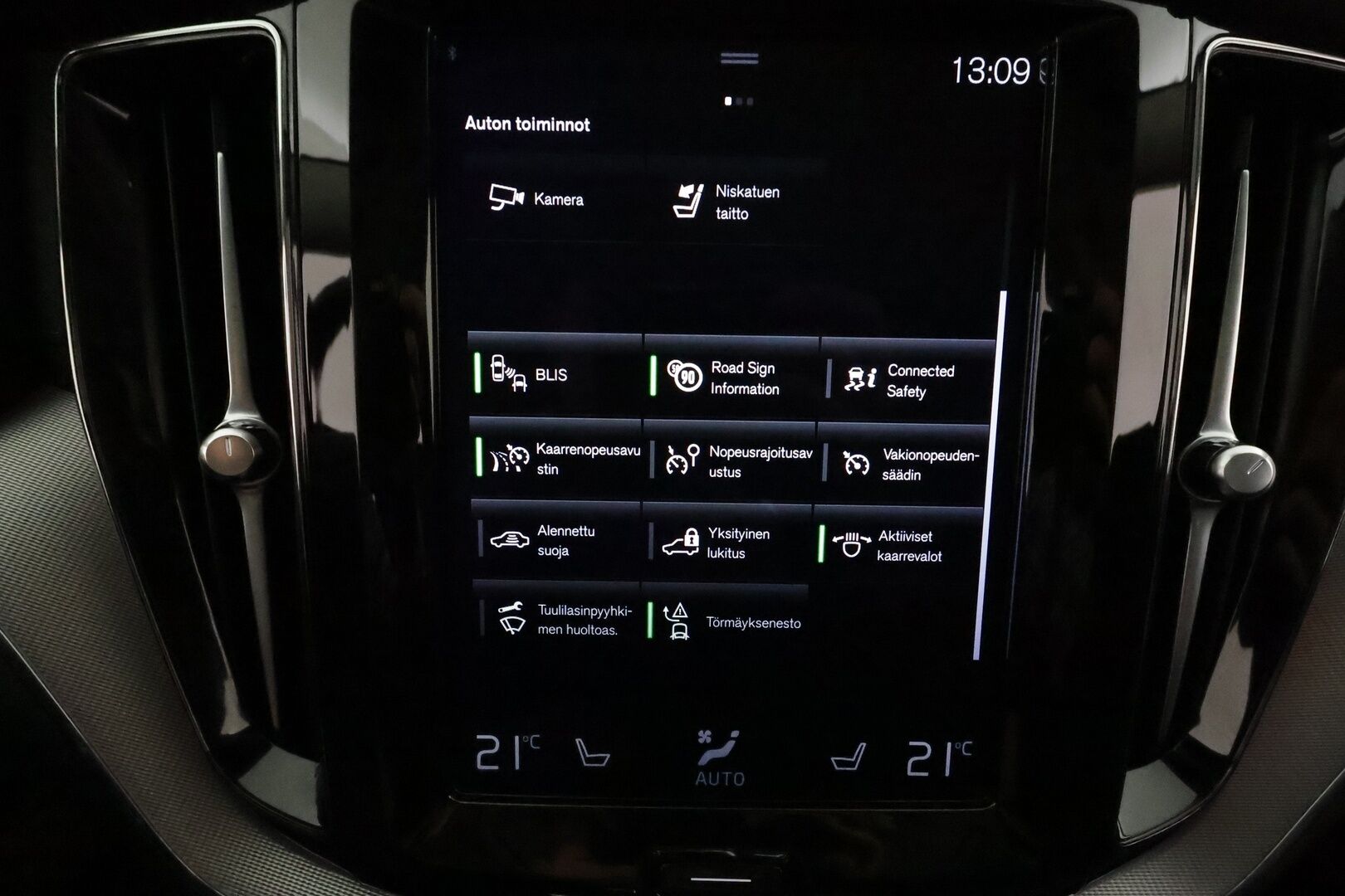 Volvo XC60 2021 T6 TwE AWD Business Inscription aut. *ACC / Panorama / Muistipenkki / Full LED / P.kamera / Koukku / Webasto / Navi* - BLIS / Suomi-auto / Kahdet renkaat aluvanteilla / Merkkihuollettu