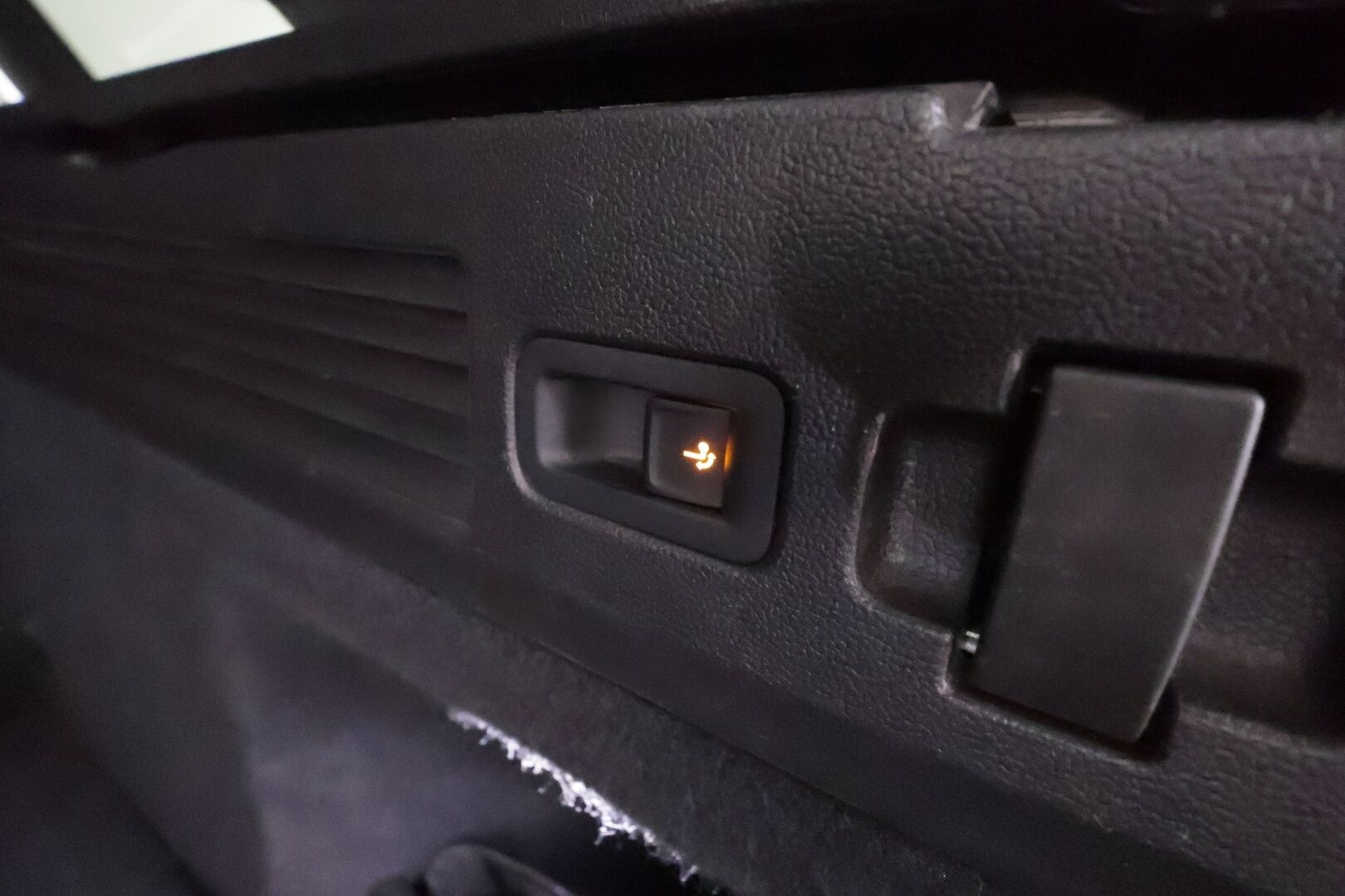 Volkswagen Arteon 2021 Shooting Brake R-Line eHybrid 160 kW DSG ** HUD / Webasto / Koukku / Adapt.Vakkari / Adapt.LED / P.Tutkat / Navi ** - 1.Om Suomi-auto / 2x Renkaat / Akku Kuntotarkistettu!