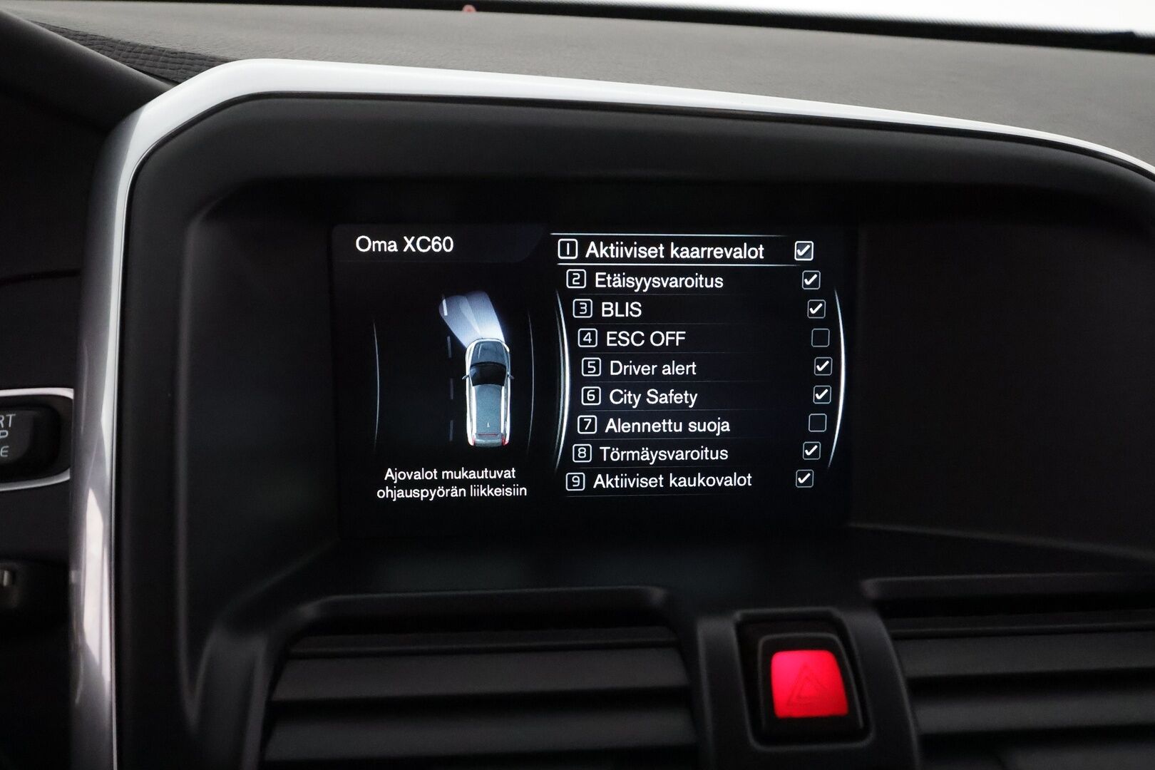 Volvo XC60 2017 D4 AWD Business Summum aut **Merkkihuollettu / Adapt. vakkari / Panorama / Navi / BLIS / Keyless / Muistipenkki**