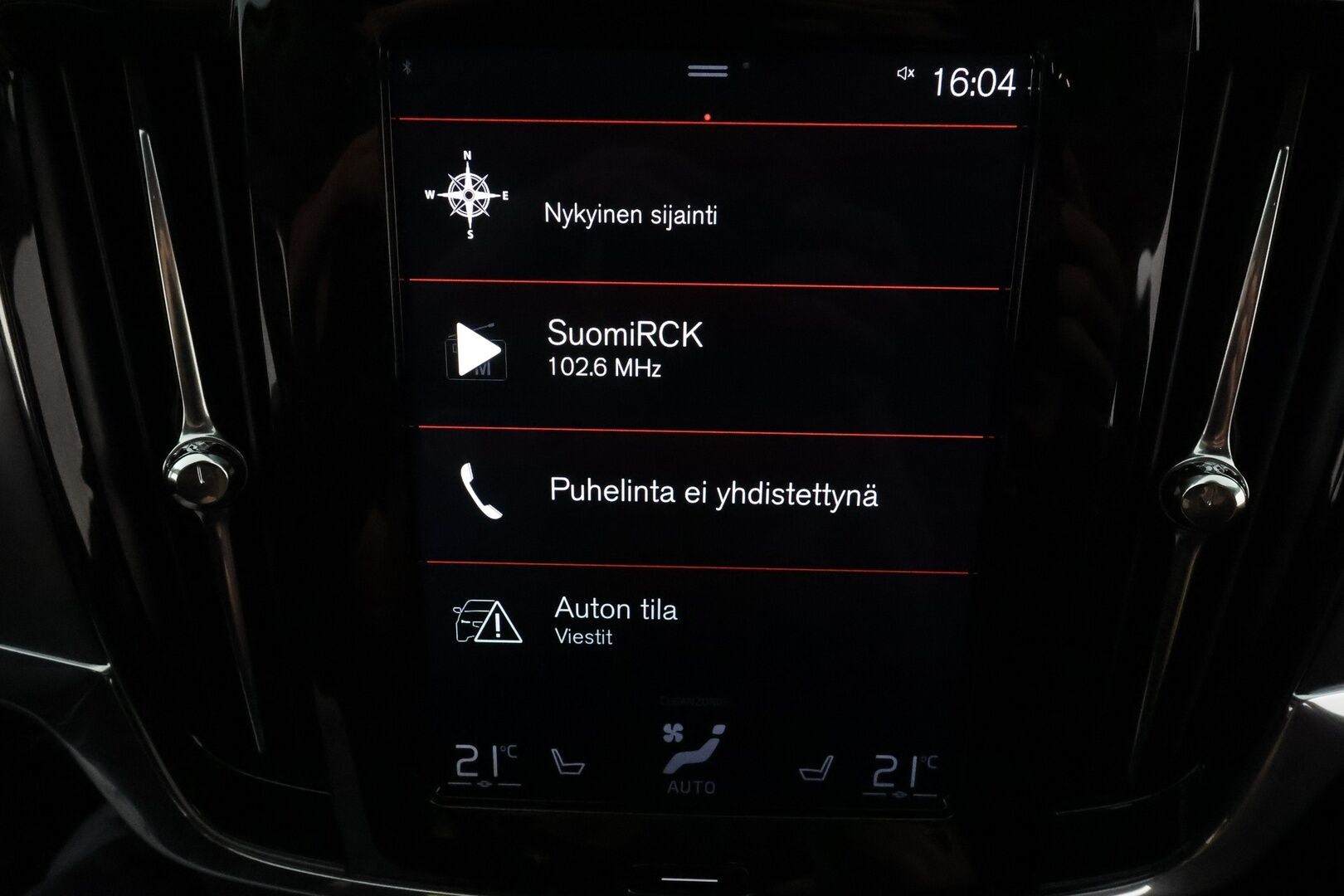 Volvo V90 2018 D4 AWD Momentum Advanced **Webasto / Adapt.vakkari / Koukku / LED / KeylessGo / P.tutka **