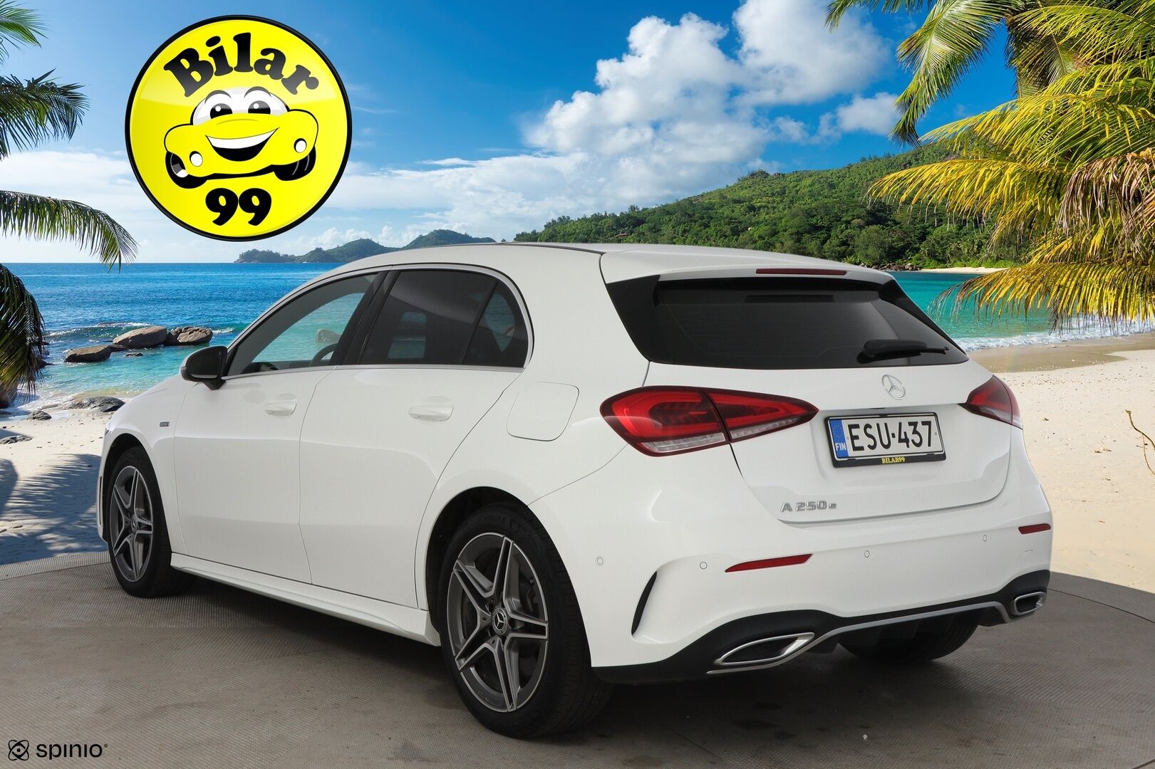 Mercedes-Benz A 2021 250 e A Business AMG Edition EQ Power * Widescreen / Nahka-Alcantara / Kattoluukku / LED High Performance / Peruutuskamera - 2x Renkaat aluvantein / 2x Laturit / Upea yksilö!
