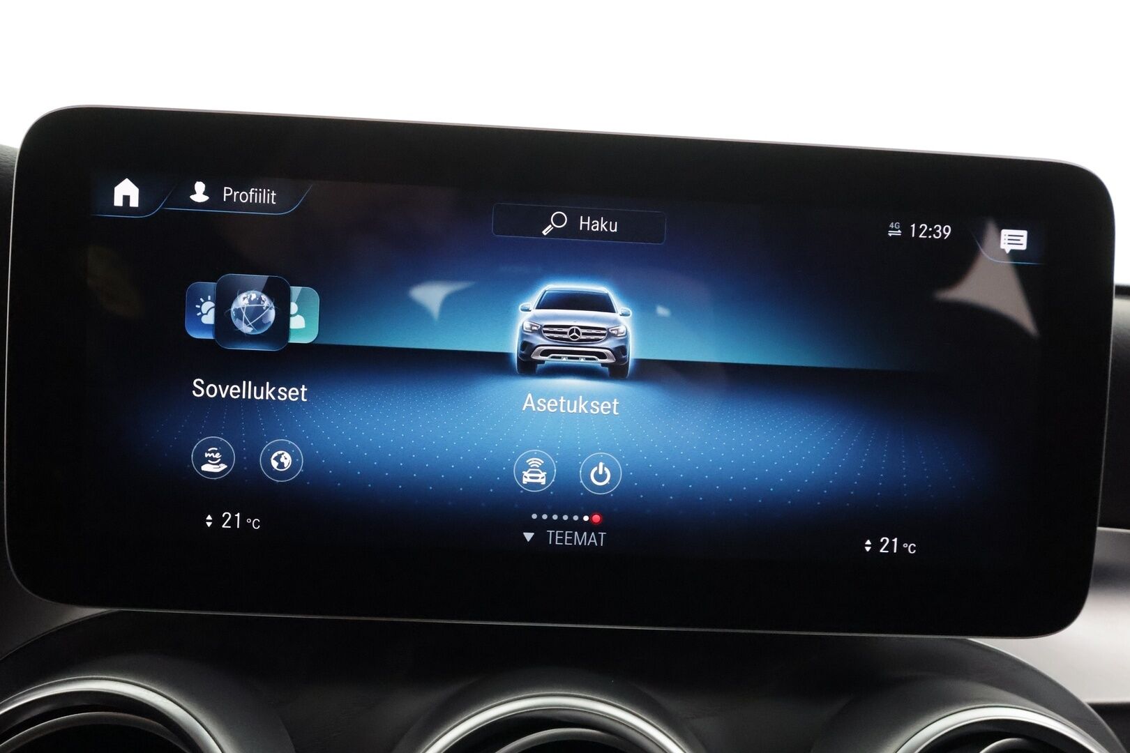 Mercedes-Benz GLC 2021 300 e 4MATIC A Business EQ Power AMG - | Koukku | Lisälämmitin | Distronic | P.Kamera | Sporttipenkit | LED-High Performance | Navi | 2x Latauskaapelit | Kahdet renkaat | 1-om Suomi-auto |