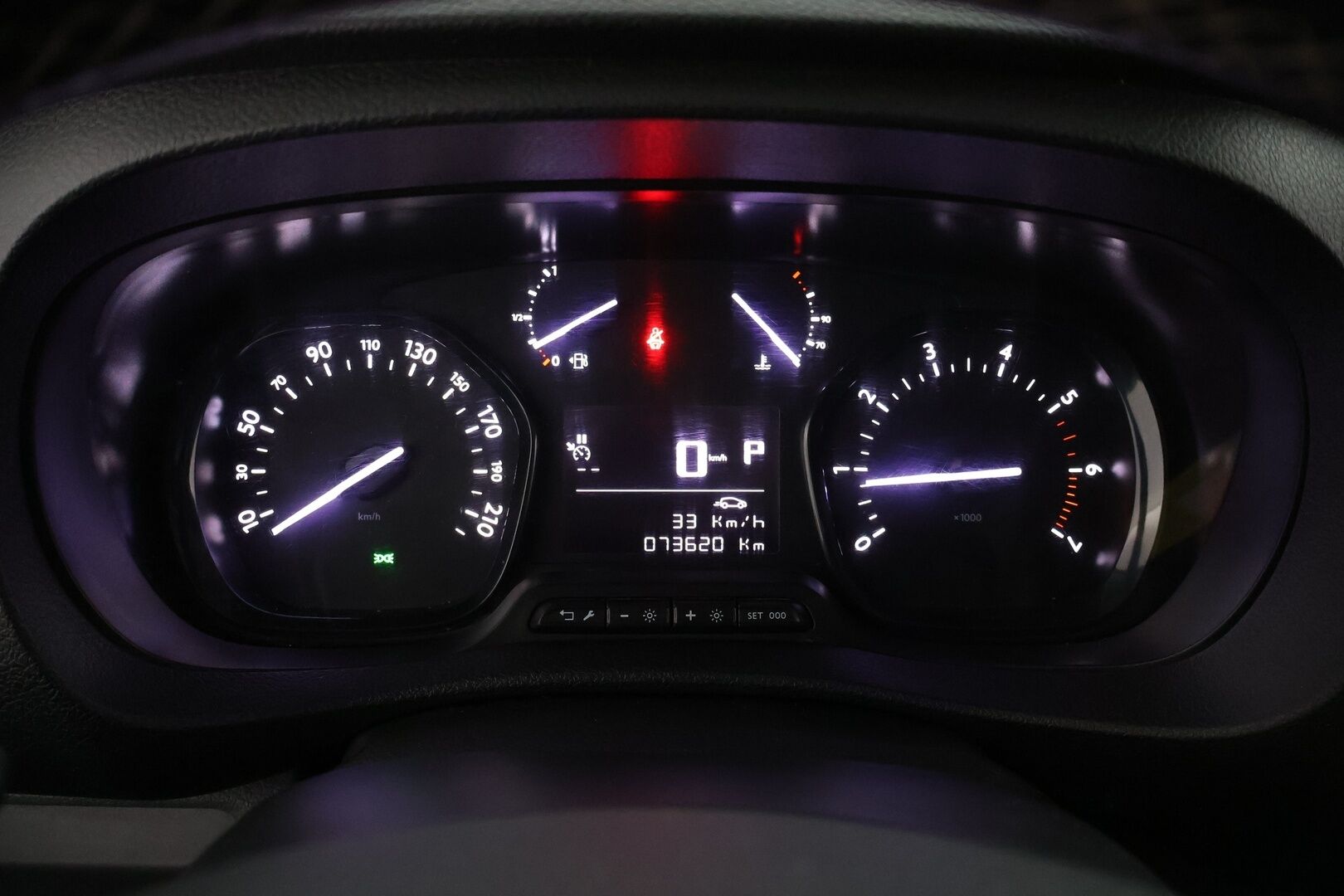 Citroen Jumpy 2021 BlueHDi 120 XL EAT8 Automaatti - Suomi-Auto | ALV.väh | Vetokoukku | Vakkari | Juuri Tehty Hihnaremppa | - KORKO VAIN 3,99 %