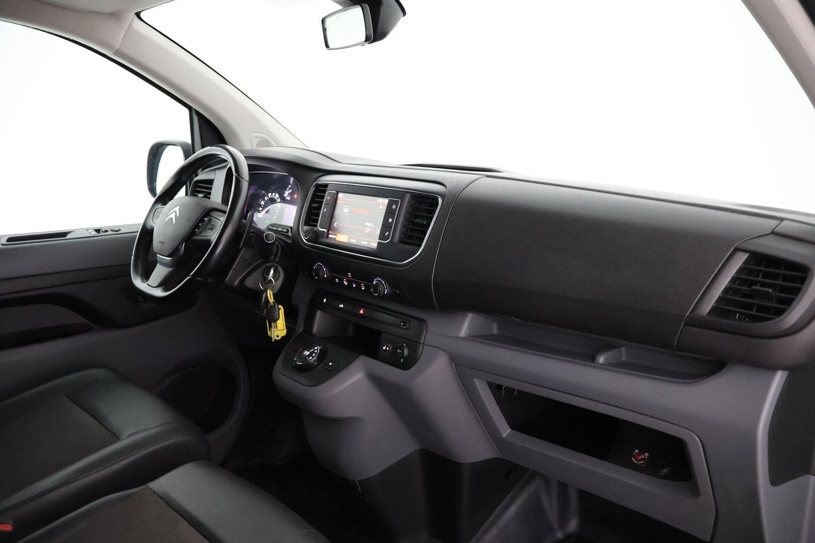 Citroen Jumpy 2021 BlueHDi 120 XL EAT8 Automaatti - Suomi-Auto | ALV.väh | Vetokoukku | Vakkari | Juuri Tehty Hihnaremppa | - KORKO VAIN 3,99 %