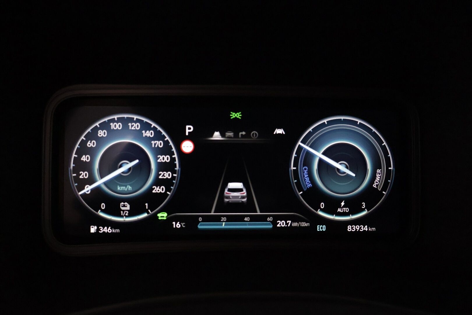 Hyundai KONA 2022 electric 64 kWh 204 hv Style MY21 * ILP / HUD / ACC / Digimittaristo / Peruutuskamera / BLIS / Sähköpenkit / Lämpöratti * - * Akku tarkistettu / Siistikuntoinen / 2x hyvät renkaat vanteineen *