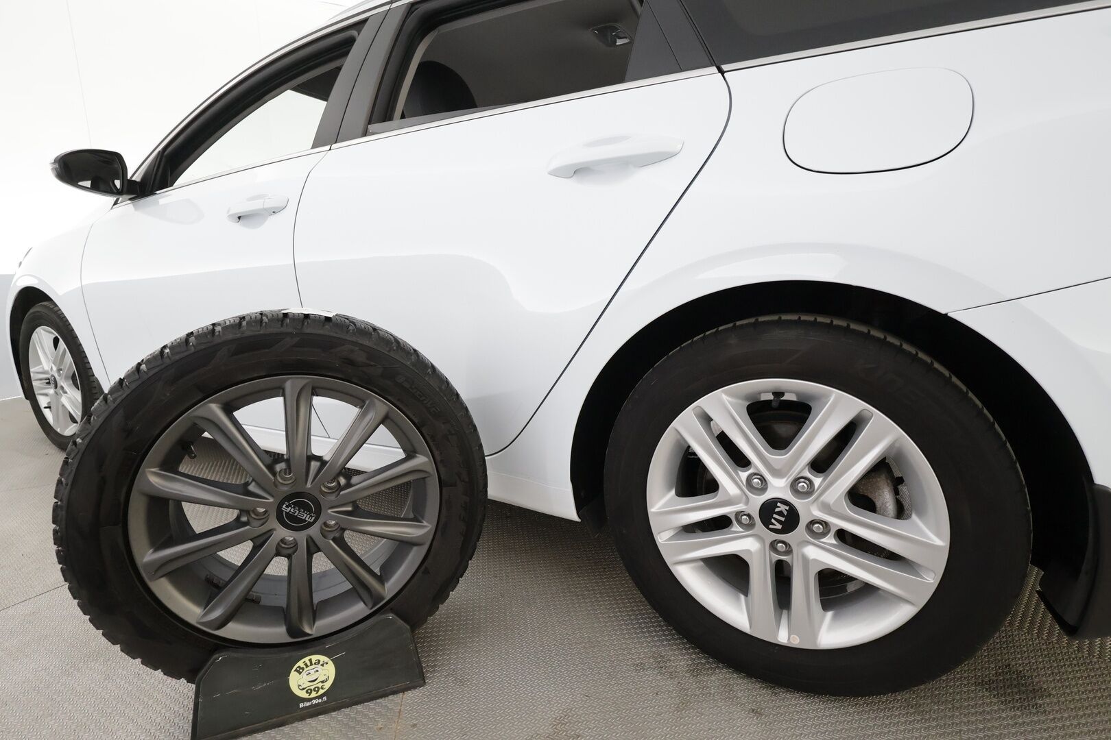 Kia Ceed 2021 1,5 T-GDI 160hv EX SW DCT - | Vakkari | Lohko | LED | P.Kamera | Ratinlämmitys | Puolinahat | Apple&Android | Suomi-auto | Kahdet Renkaat |