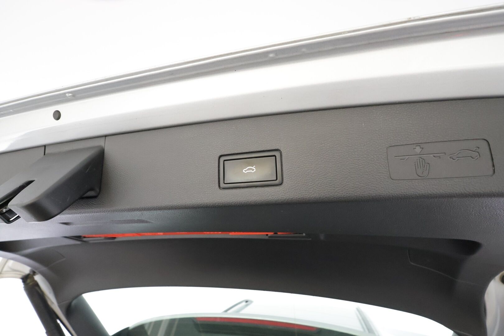 Volkswagen Golf 2021 Variant 1,0 eTSI (MHEV) 81 kW DSG-automaatti - Suomiauto | Webasto | ACC | Digimittari | Merkkihuollot | LED | Apple&Android | Ratinlämmitys | 2x Renkaat Aluvantein!