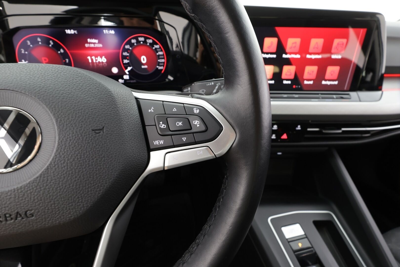 Volkswagen Golf 2021 Variant 1,0 eTSI (MHEV) 81 kW DSG-automaatti - Suomiauto | Webasto | ACC | Digimittari | Merkkihuollot | LED | Apple&Android | Ratinlämmitys | 2x Renkaat Aluvantein!