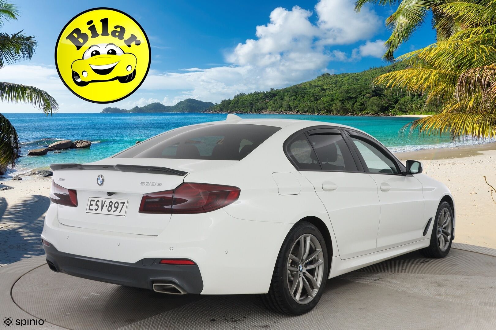 BMW 530 2020 G30 Sedan 530e xDrive A Charged Edition M Sport - | HUD | H&K | Kattoluukku | 360° | Soft Close | Adapt. LED | Sporttipenkit | Comfort Access | Lämpöratti | Ambient | Alle taittuva koukku |