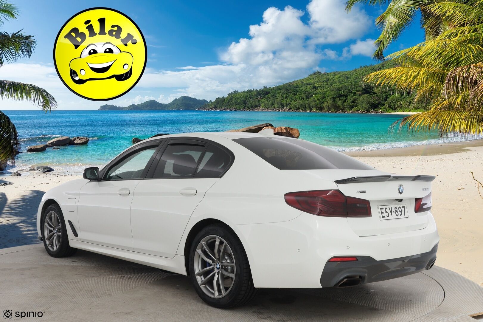 BMW 530 2020 G30 Sedan 530e xDrive A Charged Edition M Sport - | HUD | H&K | Kattoluukku | 360° | Soft Close | Adapt. LED | Sporttipenkit | Comfort Access | Lämpöratti | Ambient | Alle taittuva koukku |
