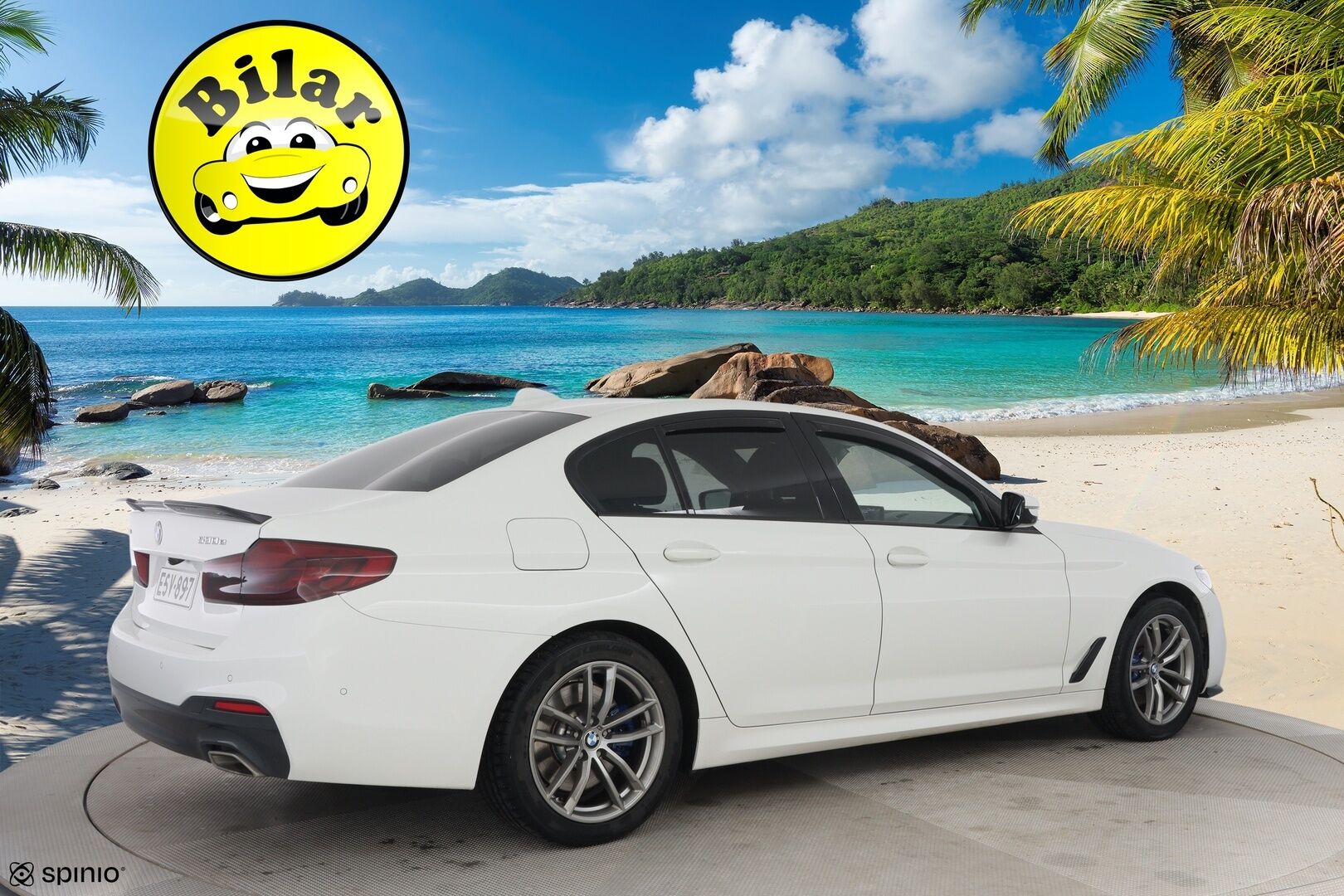 BMW 530 2020 G30 Sedan 530e xDrive A Charged Edition M Sport - | HUD | H&K | Kattoluukku | 360° | Soft Close | Adapt. LED | Sporttipenkit | Comfort Access | Lämpöratti | Ambient | Alle taittuva koukku |