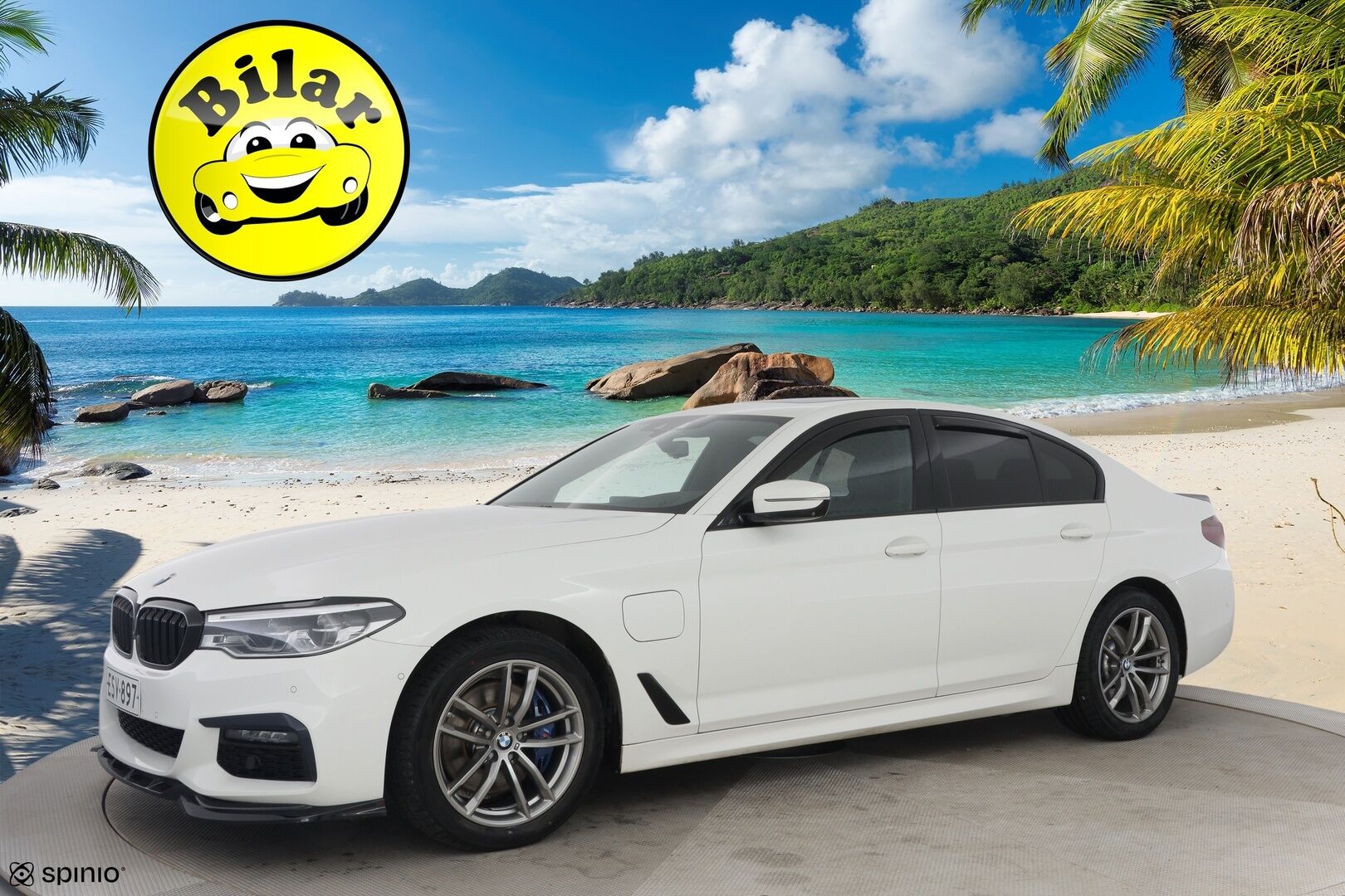 BMW 530 2020 G30 Sedan 530e xDrive A Charged Edition M Sport - | HUD | H&K | Kattoluukku | 360° | Soft Close | Adapt. LED | Sporttipenkit | Comfort Access | Lämpöratti | Ambient | Alle taittuva koukku |