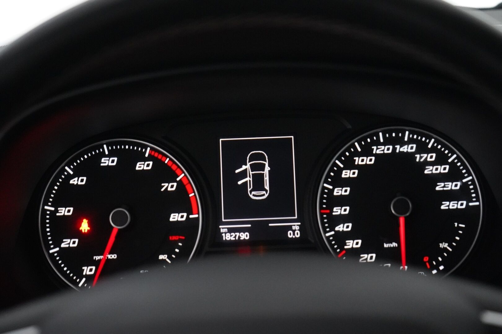 Seat Leon ST 2018 1.2 TSI 110 Style * Vakkari / Tutkat / Vetokoukku * - Viimeisin huolto 170tkm / Katsastus 2027 / Kahdet renkaat