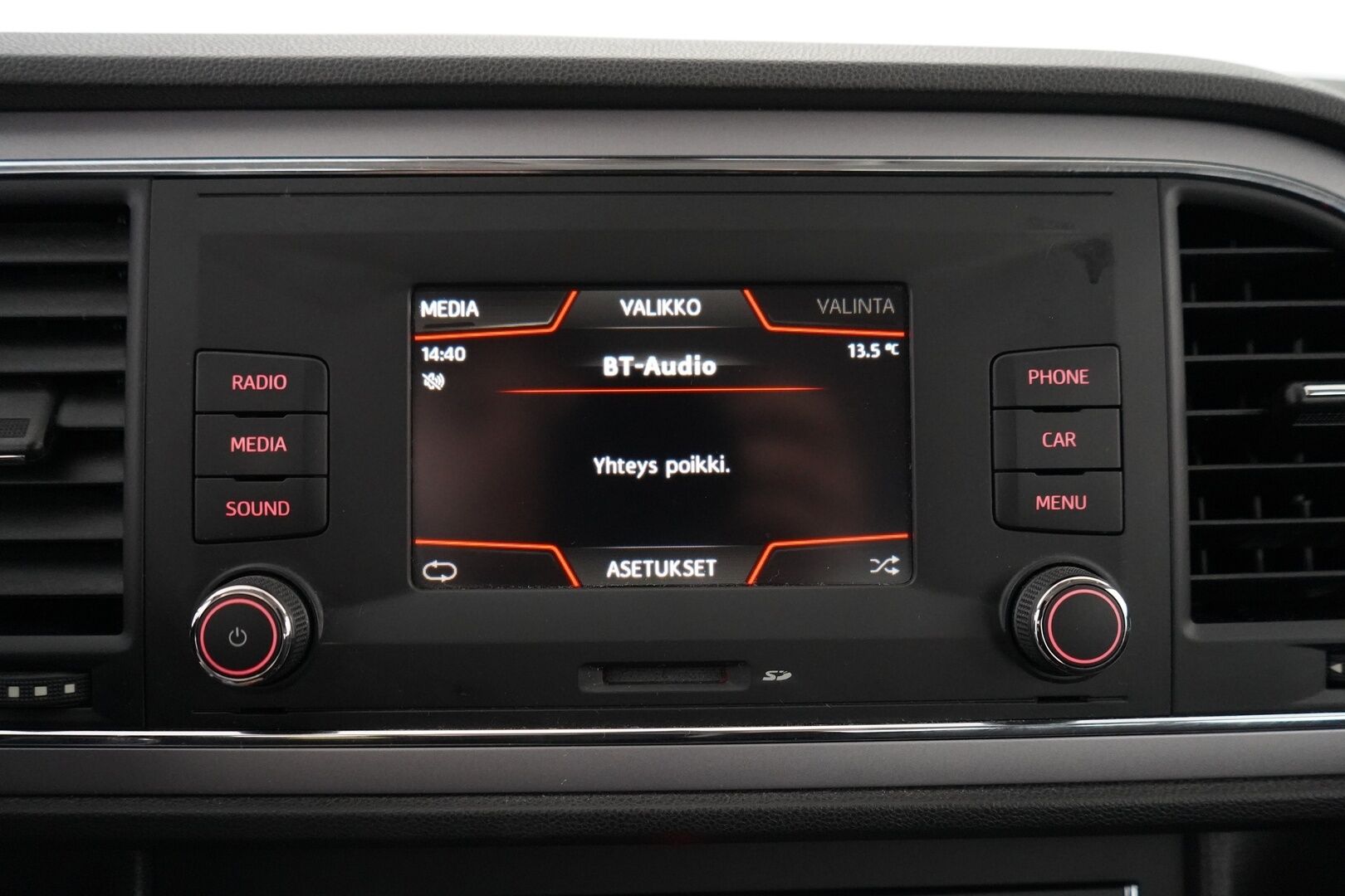 Seat Leon ST 2018 1.2 TSI 110 Style * Vakkari / Tutkat / Vetokoukku * - Viimeisin huolto 170tkm / Katsastus 2027 / Kahdet renkaat