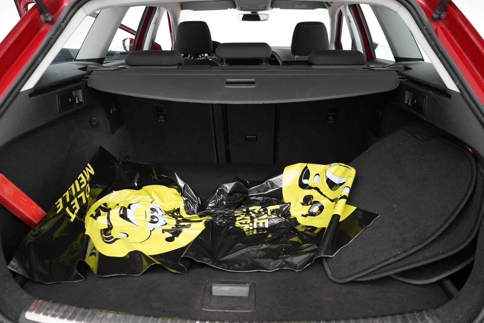 Seat Leon ST 2018 1.2 TSI 110 Style * Vakkari / Tutkat / Vetokoukku * - Viimeisin huolto 170tkm / Katsastus 2027