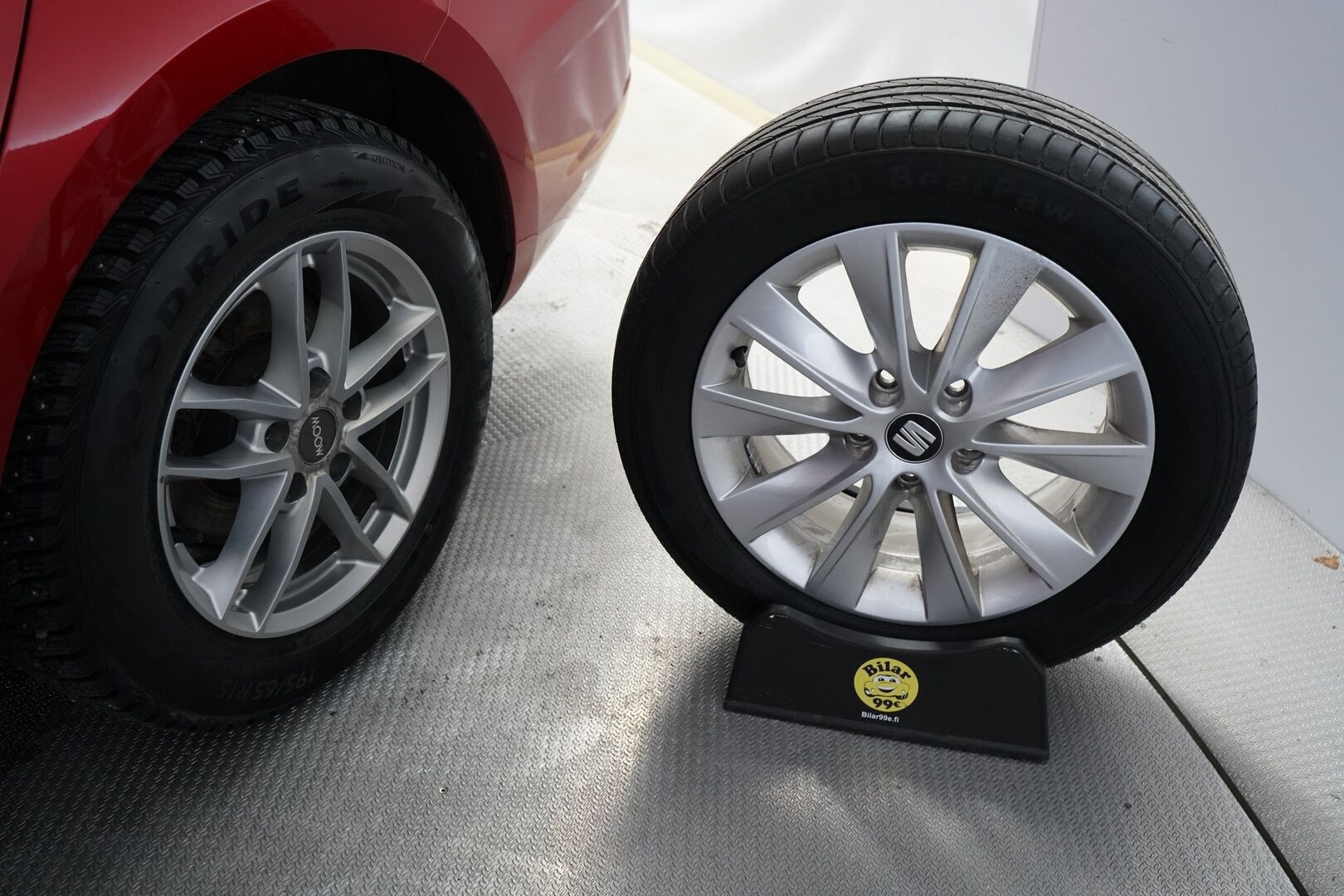 Seat Leon ST 2018 1.2 TSI 110 Style * Vakkari / Tutkat / Vetokoukku * - Viimeisin huolto 170tkm / Katsastus 2027 / Kahdet renkaat