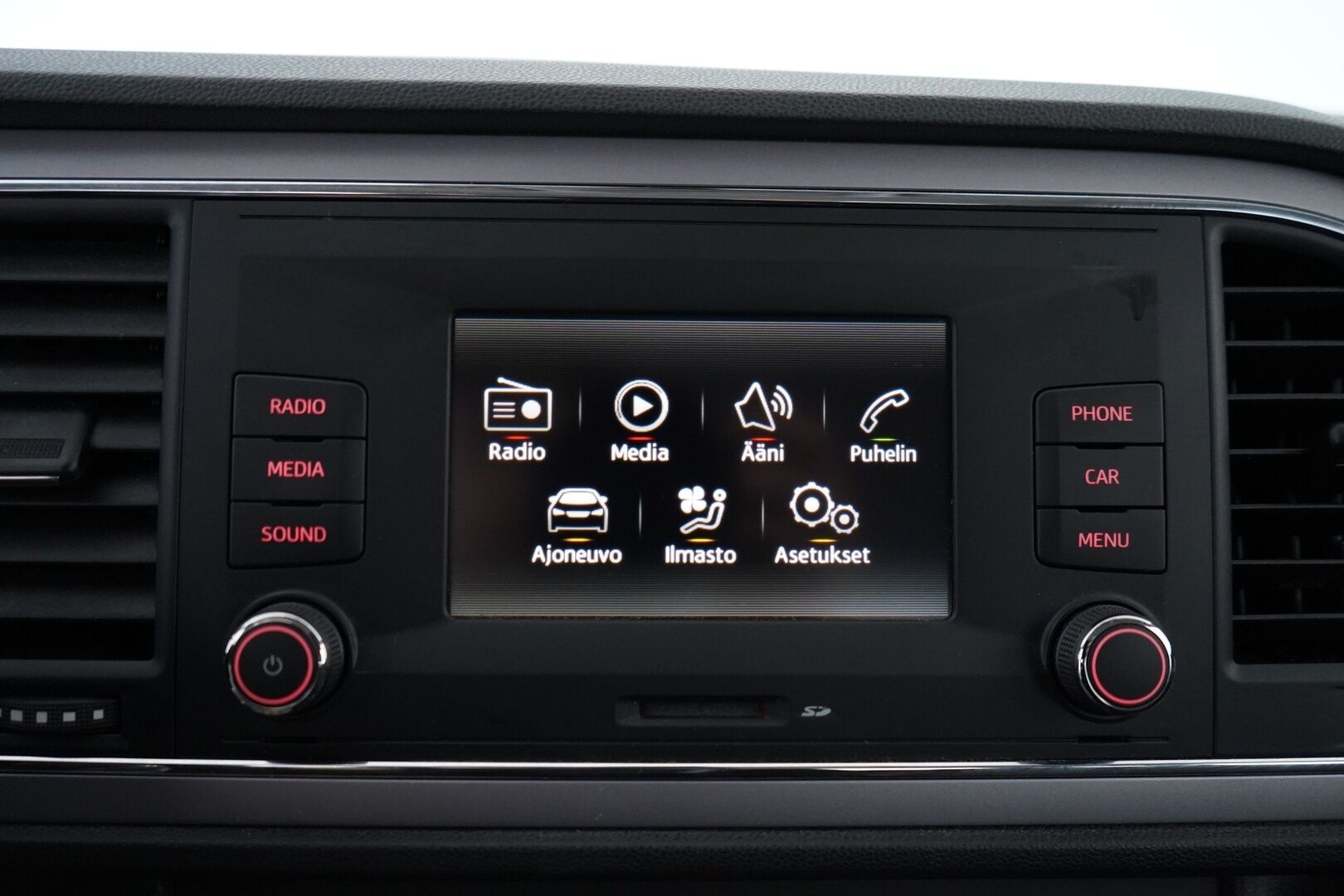 Seat Leon ST 2018 1.2 TSI 110 Style * Vakkari / Tutkat / Vetokoukku * - Viimeisin huolto 170tkm / Katsastus 2027 / Kahdet renkaat