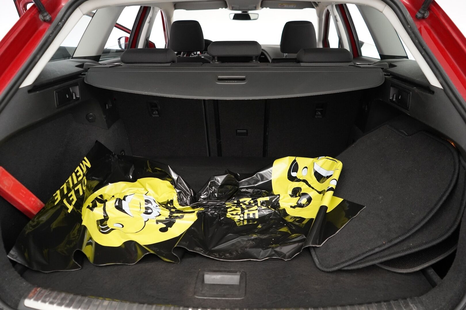 Seat Leon ST 2018 1.2 TSI 110 Style * Vakkari / Tutkat / Vetokoukku * - Viimeisin huolto 170tkm / Katsastus 2027