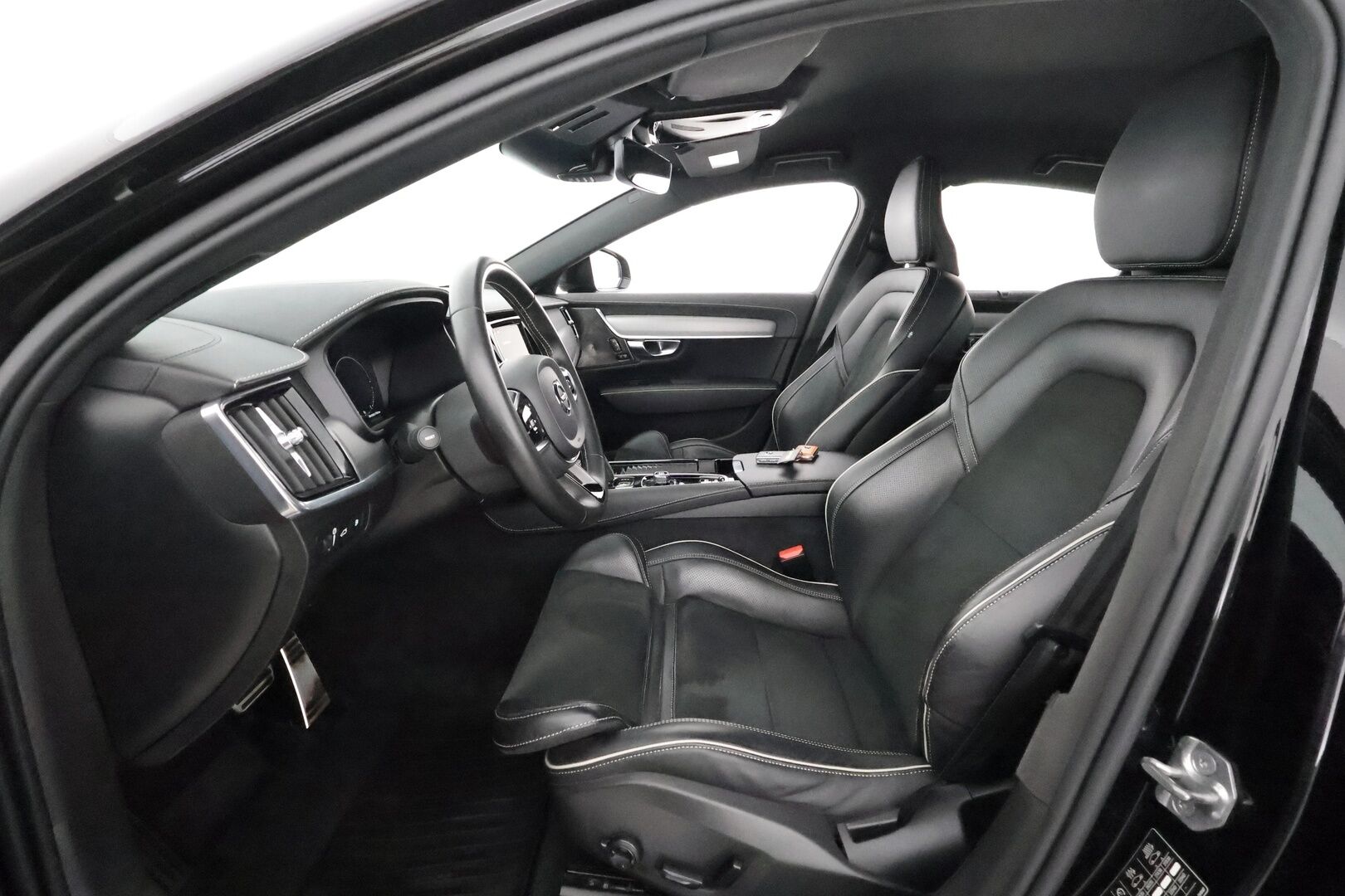 Volvo S90 2021 T8 TwE AWD Business R-Design aut. **Adapt.Vakkari / Webasto / Koukku / H&K / Muistipenkit / Apple&Android / P-Kamera** - 3,99 % KORKOTARJOUS TÄHÄN AUTOON - Upea ja hyvin varusteltu!