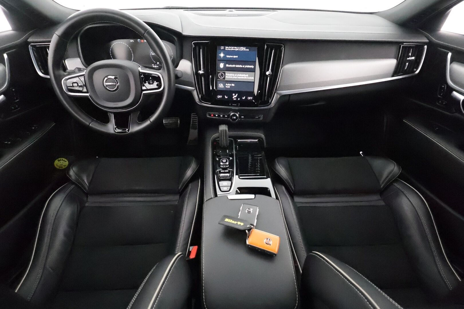Volvo S90 2021 T8 TwE AWD Business R-Design aut. **Adapt.Vakkari / Webasto / Koukku / H&K / Muistipenkit / Apple&Android / P-Kamera** - 3,99 % KORKOTARJOUS TÄHÄN AUTOON - Upea ja hyvin varusteltu!