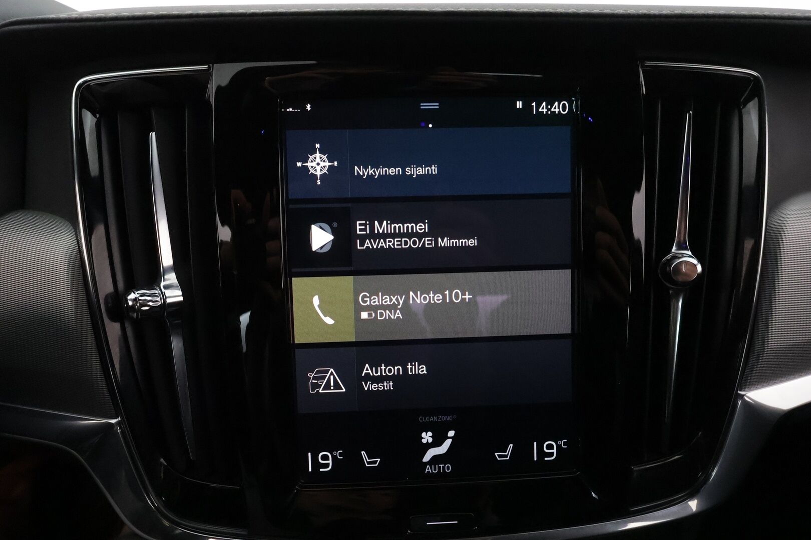 Volvo S90 2021 T8 TwE AWD Business R-Design aut. **Adapt.Vakkari / Webasto / Koukku / H&K / Muistipenkit / Apple&Android / P-Kamera** - 3,99 % KORKOTARJOUS TÄHÄN AUTOON - Upea ja hyvin varusteltu!