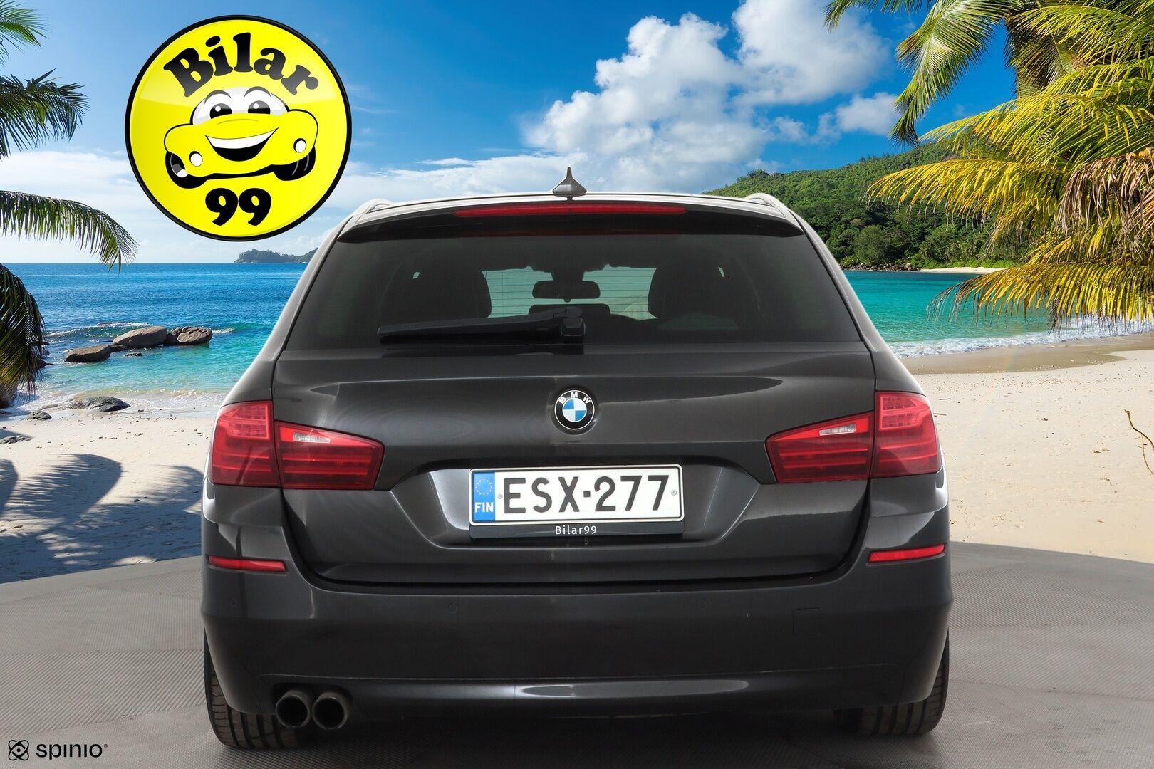 BMW 520 2015 F11 Touring 520d A Business Exclusive * Panorama / ACC / Xenon / P.Tutkat / Navi / Sisätilanlämmitin * - HUD / HiFi / Nahkaverhoilu / Kahdet renkaat aluvanteilla