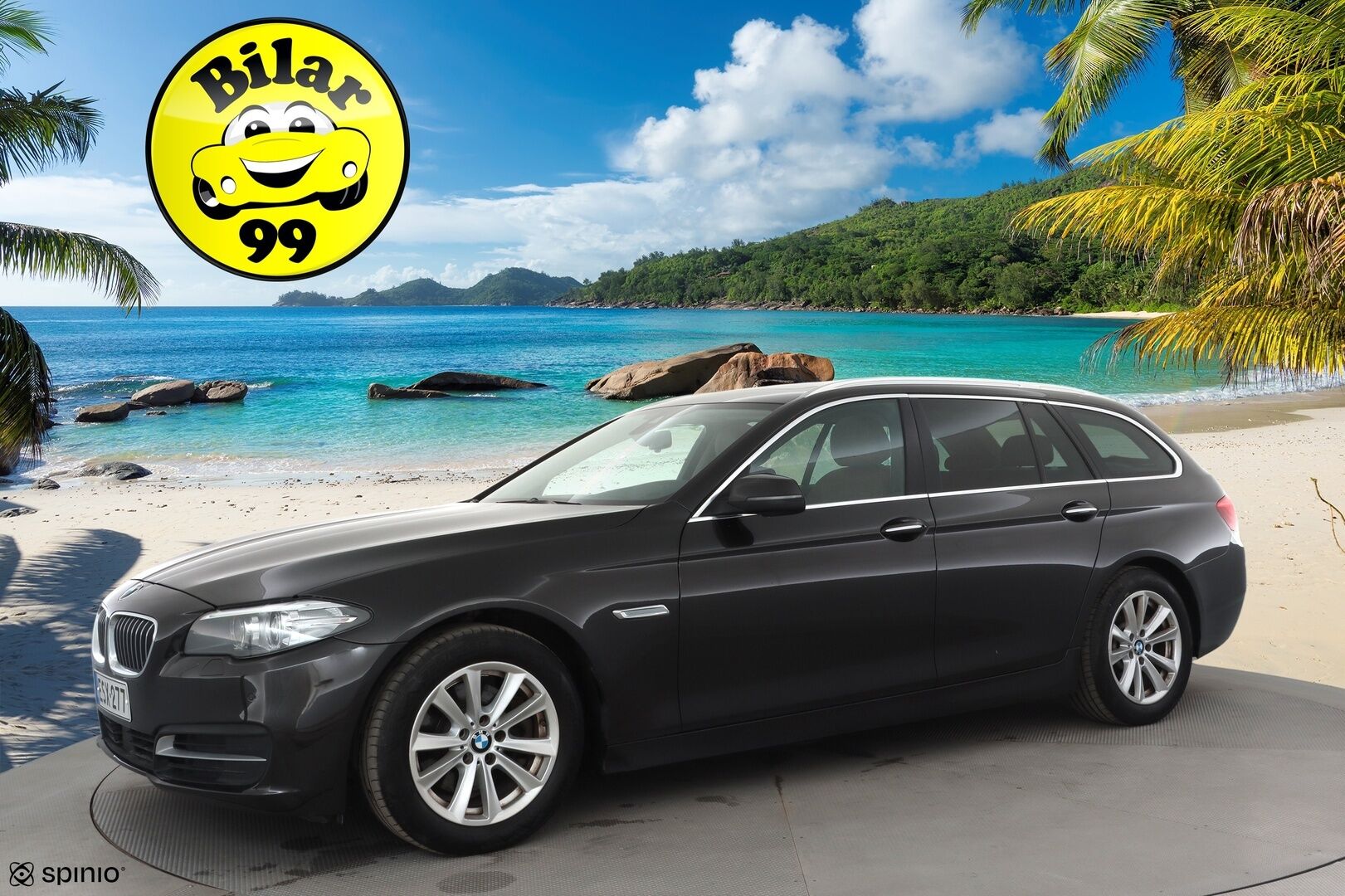 BMW 520 2015 F11 Touring 520d A Business Exclusive * Panorama / ACC / Xenon / P.Tutkat / Navi / Sisätilanlämmitin * - HUD / HiFi / Nahkaverhoilu / Kahdet renkaat aluvanteilla