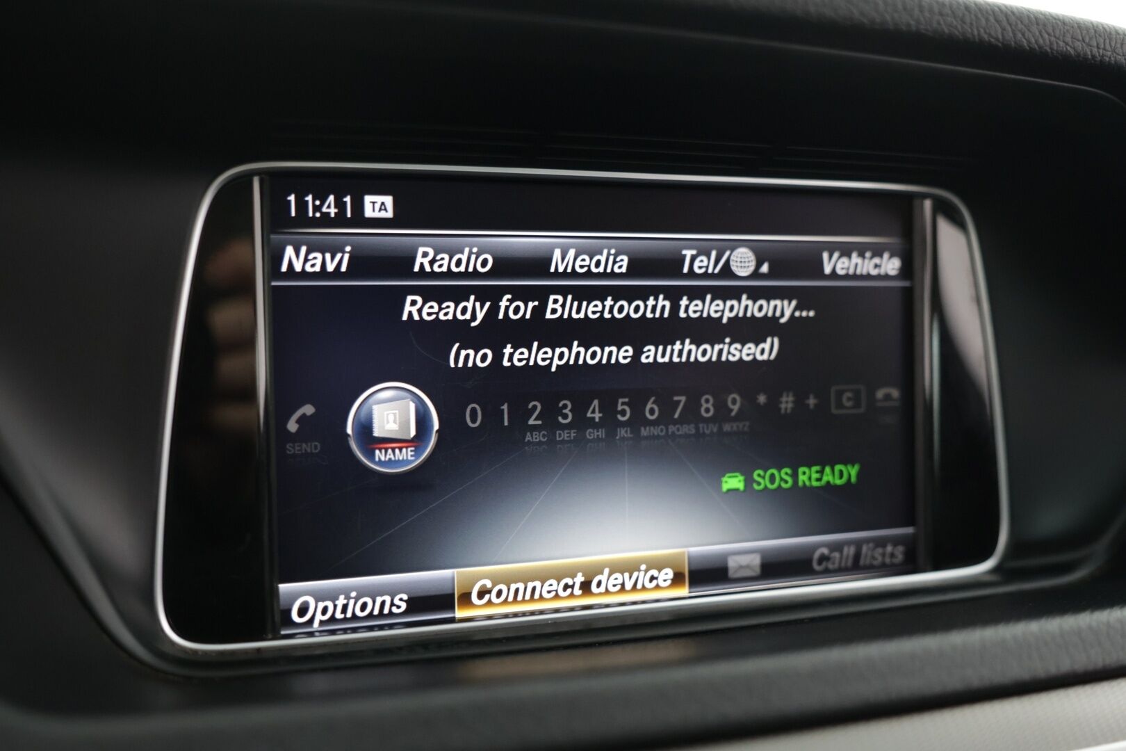Mercedes-Benz E 2015 220 BlueTec 4Matic A Business - Ortopedi-istuimet / Kattoluukku / P.Kamera / Navi / LED ajovalot / BLISS / Tutkat eteen ja taakse