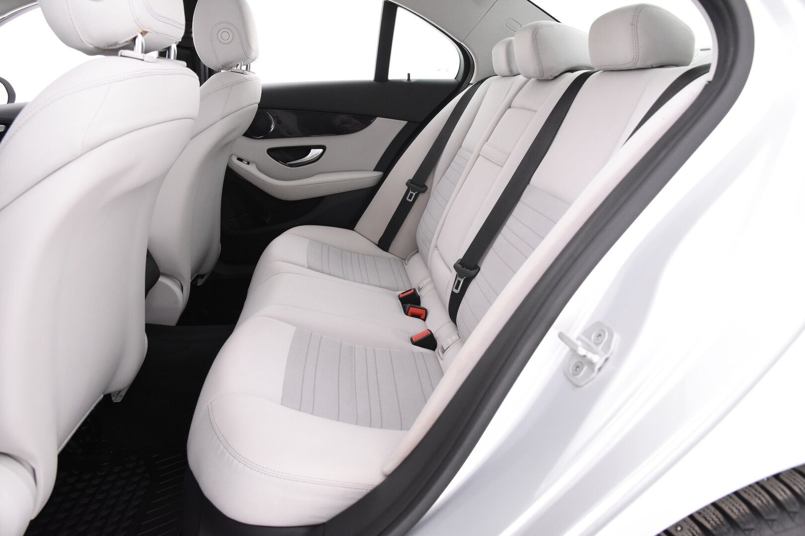 Mercedes-Benz C 2015 C 180 Sedan (AA) 4ov 1595cm3 A