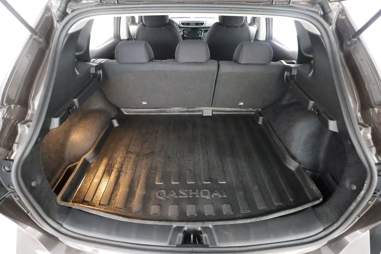 Nissan Qashqai 2021 DIG-T 160 N-Connecta 2WD DCT MY21 - | Koukku | 360° kamera | Navi | Keyless | Lohko+sisälämmitin | P.tutkat | Kaistavahti | 1-om suomiauto | Merkkihuollot | 2x renkaat aluin |  