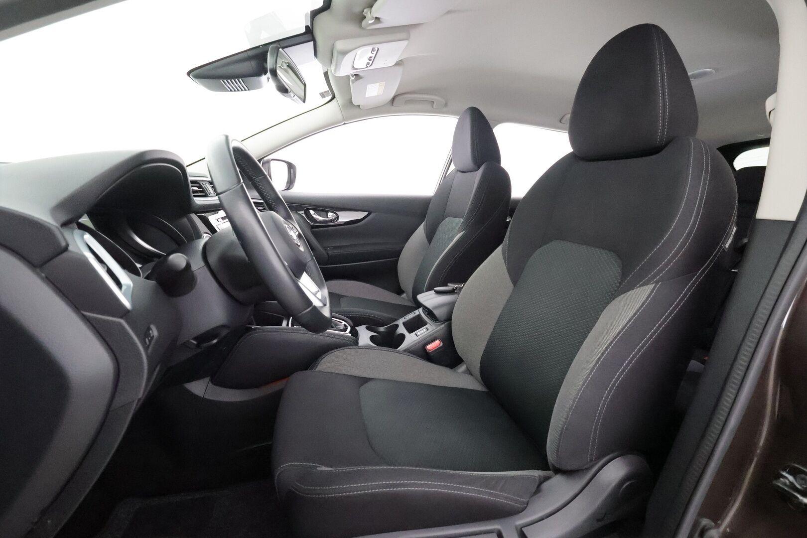 Nissan Qashqai 2021 DIG-T 160 N-Connecta 2WD DCT MY21 - | Koukku | 360° kamera | Navi | Keyless | Lohko+sisälämmitin | P.tutkat | Kaistavahti | 1-om suomiauto | Merkkihuollot | 2x renkaat aluin |  